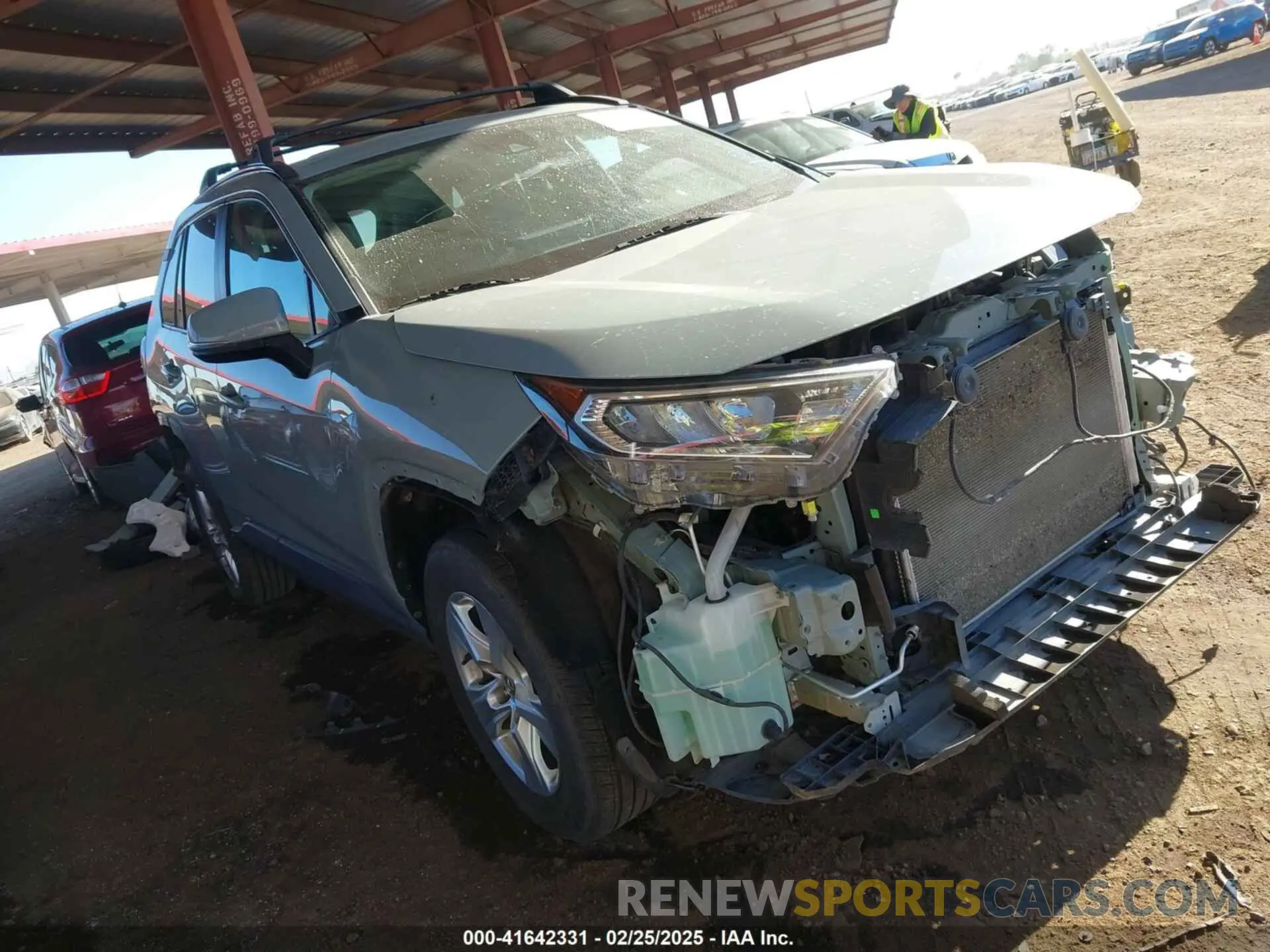1 Фотография поврежденного автомобиля 2T3W1RFV1MW112984 TOYOTA RAV4 2021