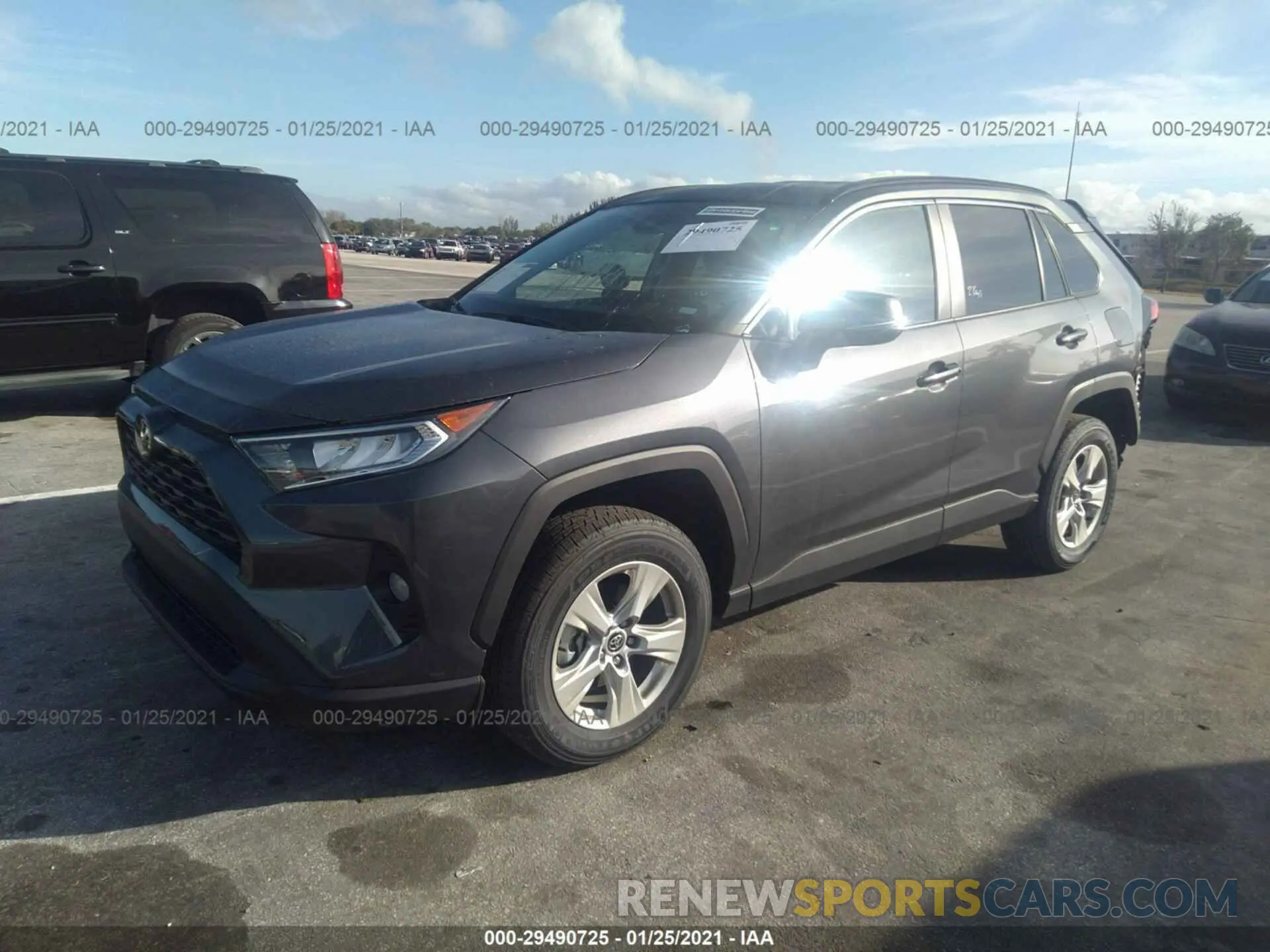 2 Photograph of a damaged car 2T3W1RFV1MW116226 TOYOTA RAV4 2021