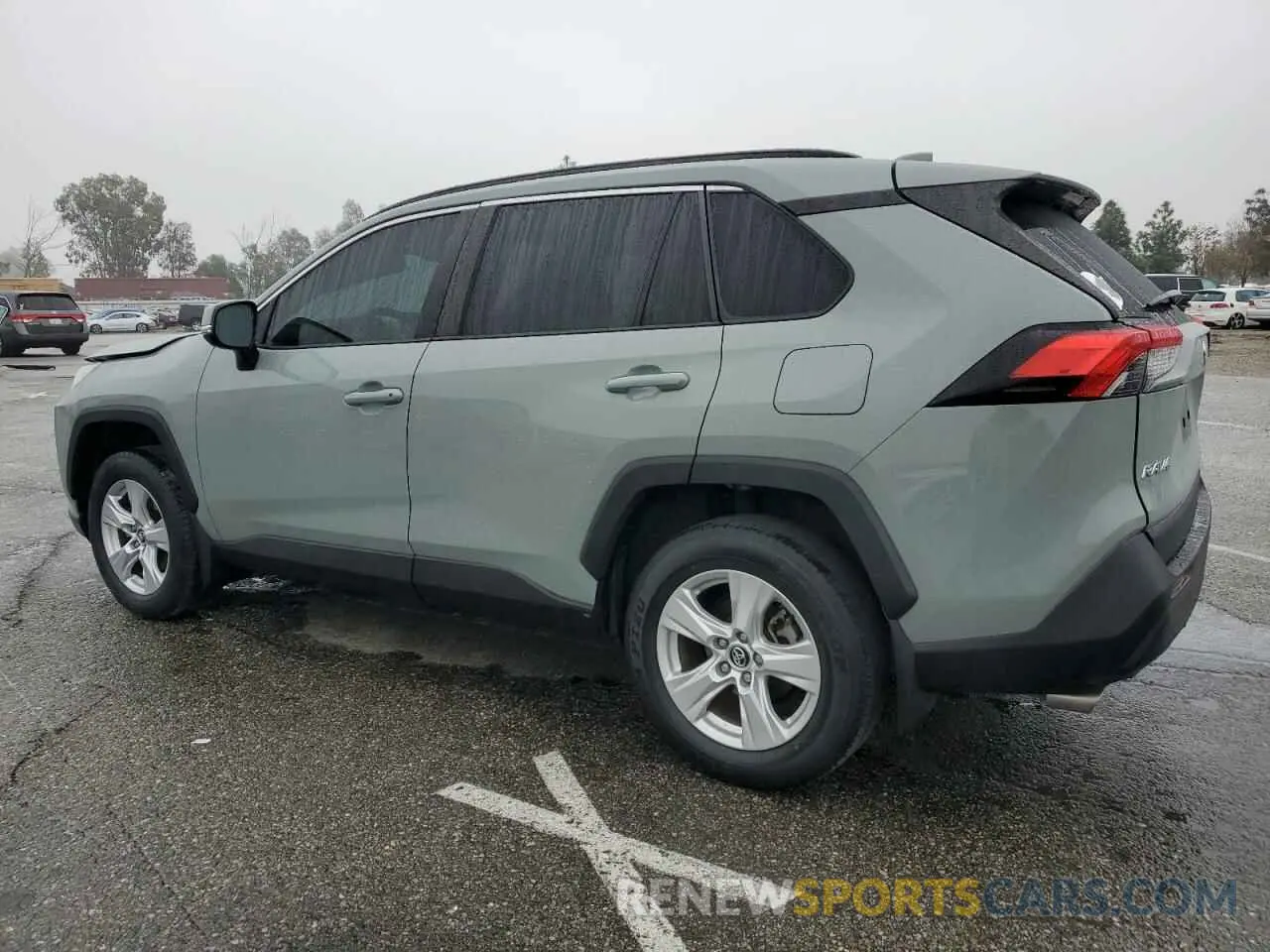 2 Photograph of a damaged car 2T3W1RFV1MW122530 TOYOTA RAV4 2021