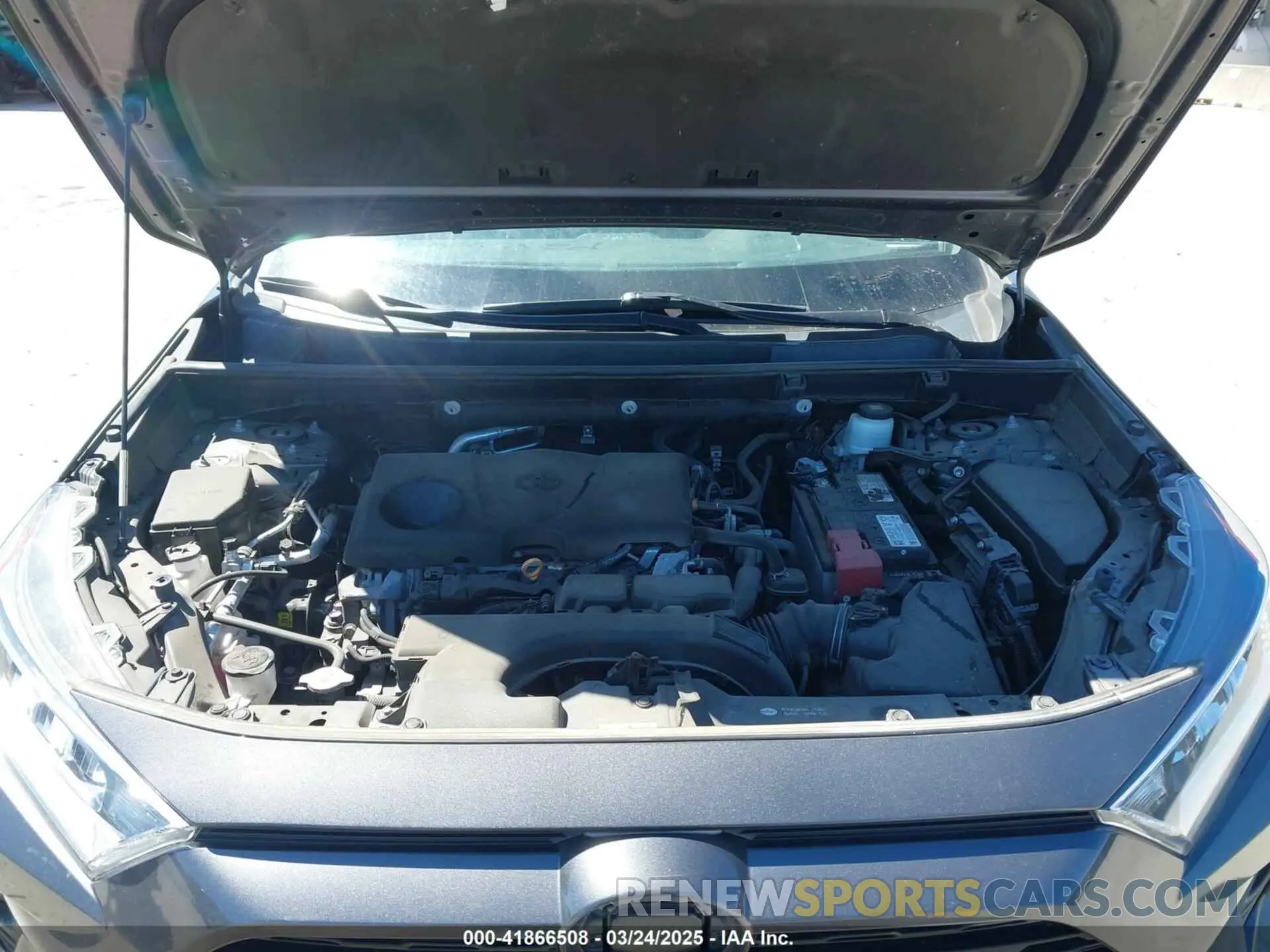 10 Photograph of a damaged car 2T3W1RFV1MW137173 TOYOTA RAV4 2021