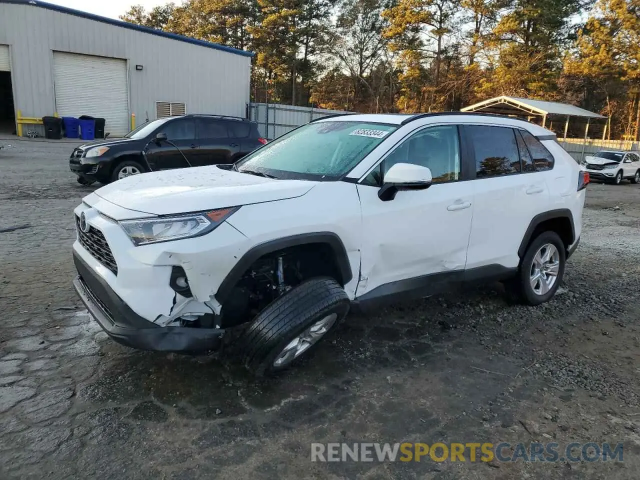 1 Photograph of a damaged car 2T3W1RFV1MW167886 TOYOTA RAV4 2021