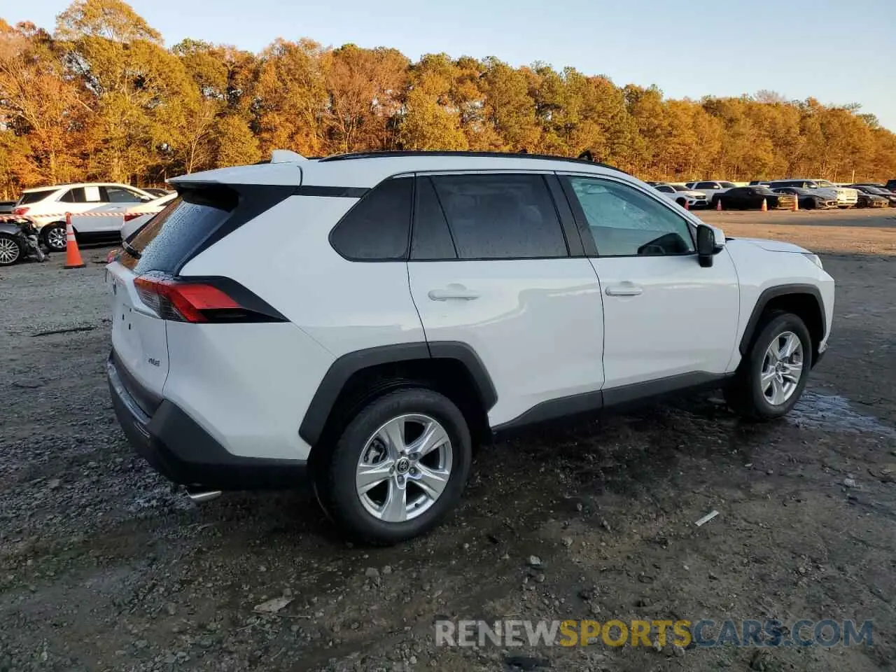 3 Photograph of a damaged car 2T3W1RFV1MW167886 TOYOTA RAV4 2021