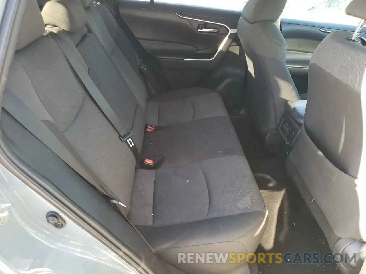 10 Фотография поврежденного автомобиля 2T3W1RFV2MC087983 TOYOTA RAV4 2021