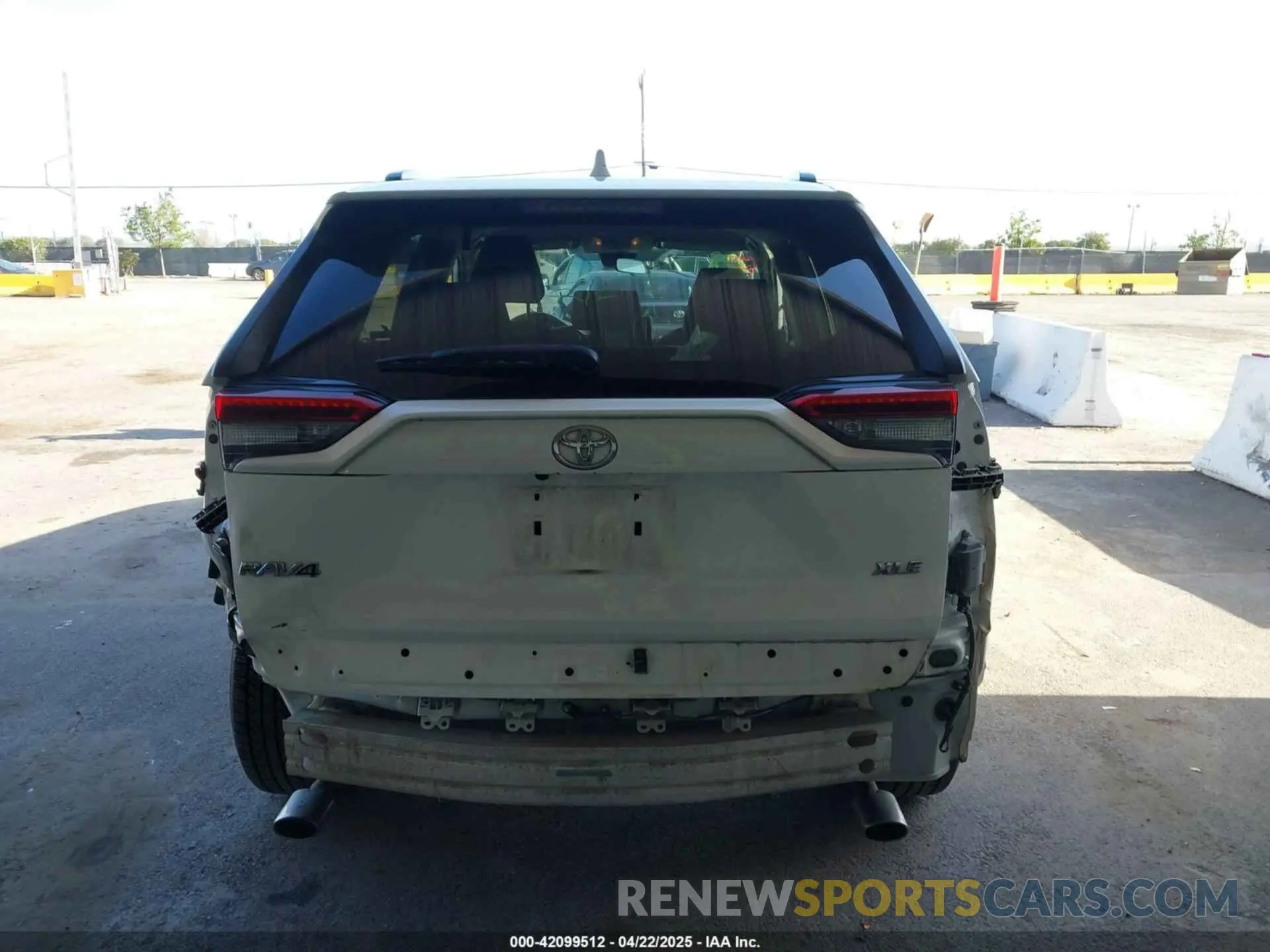 6 Фотография поврежденного автомобиля 2T3W1RFV2MC088180 TOYOTA RAV4 2021