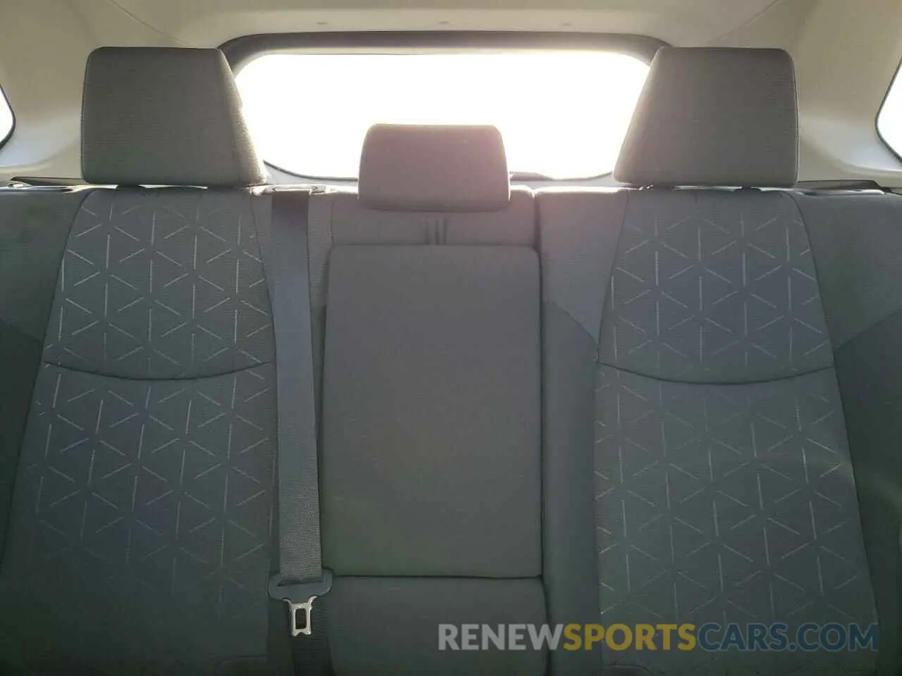 10 Фотография поврежденного автомобиля 2T3W1RFV2MC115409 TOYOTA RAV4 2021