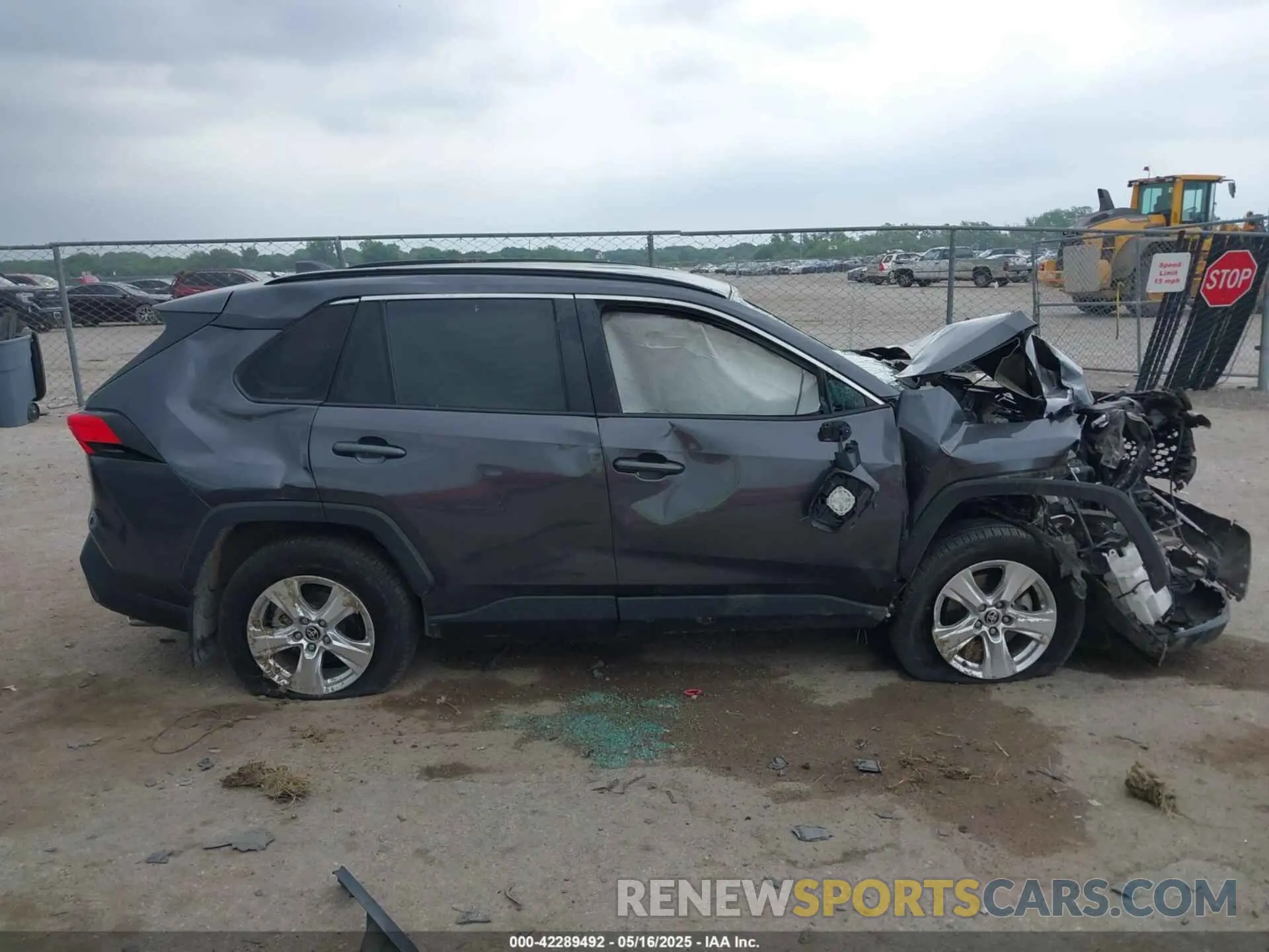12 Фотография поврежденного автомобиля 2T3W1RFV2MC160236 TOYOTA RAV4 2021
