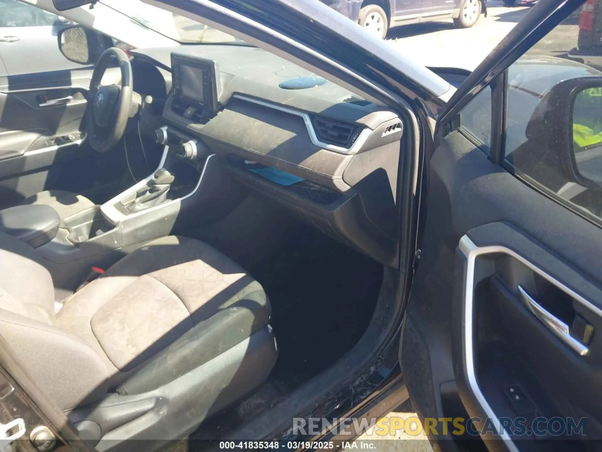 5 Фотография поврежденного автомобиля 2T3W1RFV2MW107986 TOYOTA RAV4 2021
