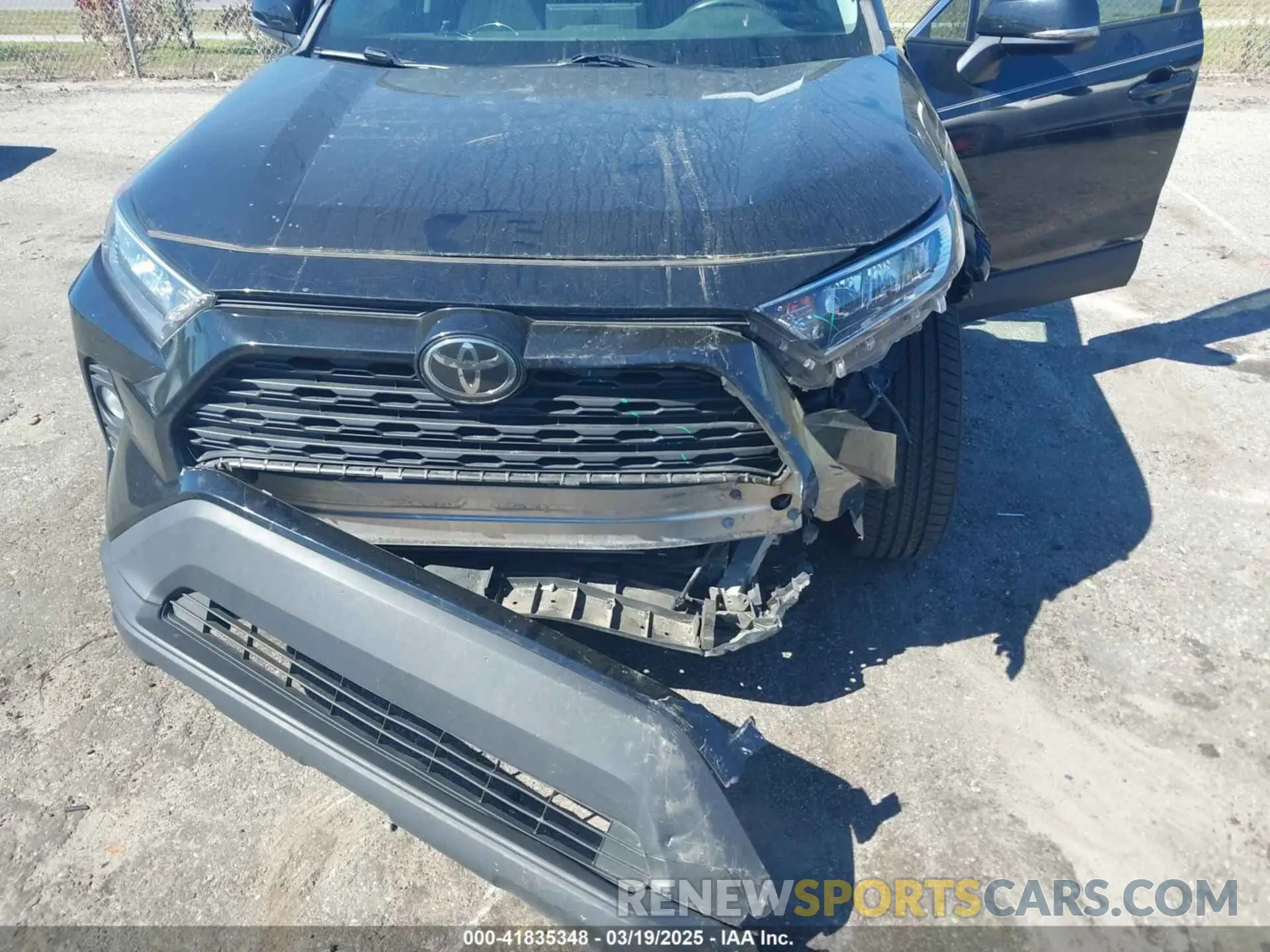 6 Фотография поврежденного автомобиля 2T3W1RFV2MW107986 TOYOTA RAV4 2021