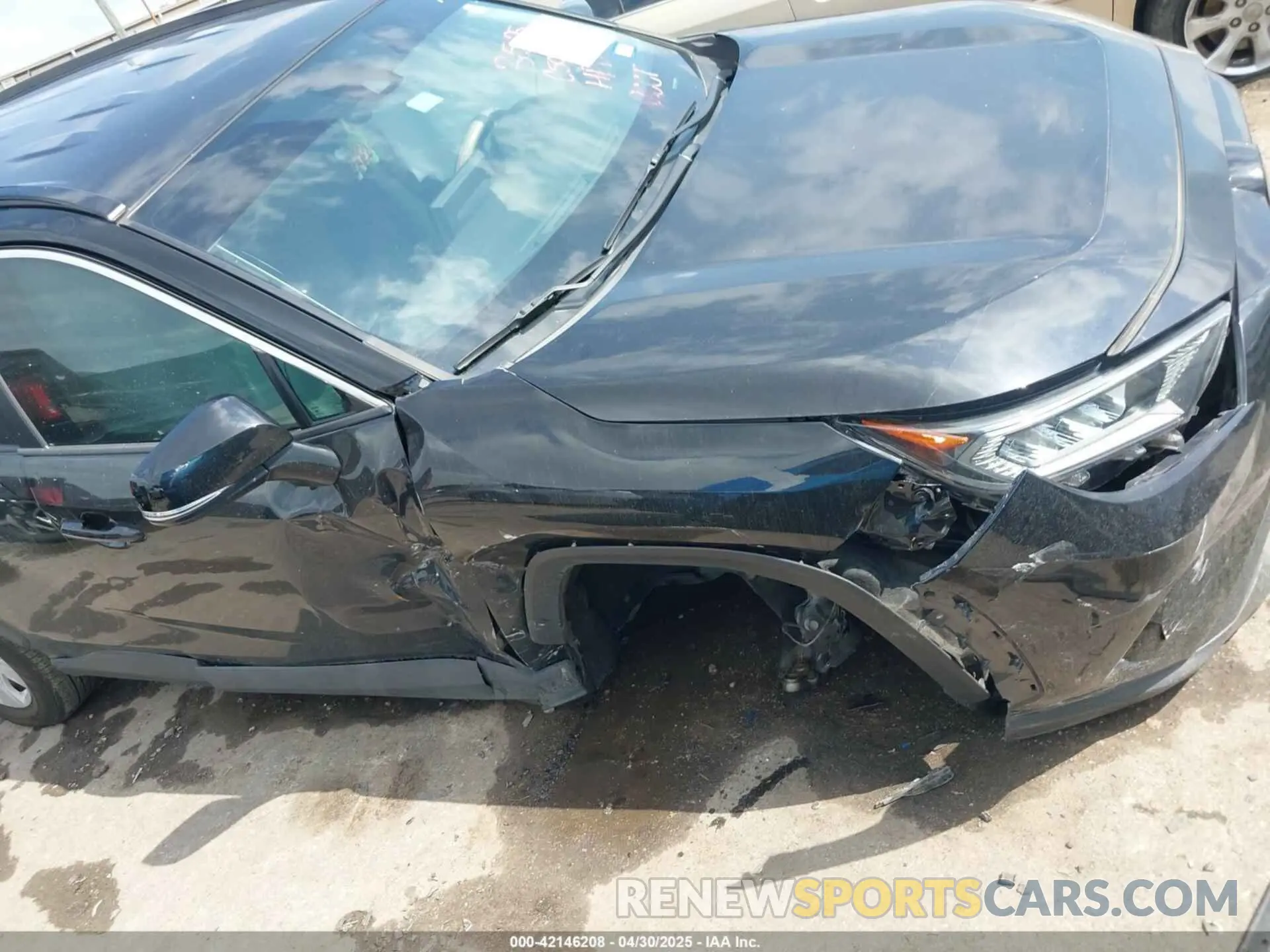 6 Photograph of a damaged car 2T3W1RFV2MW109141 TOYOTA RAV4 2021