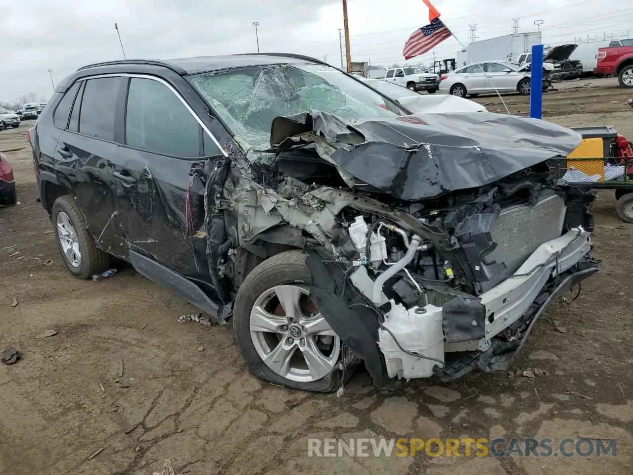 4 Photograph of a damaged car 2T3W1RFV2MW111374 TOYOTA RAV4 2021