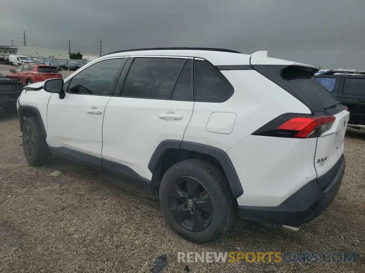 2 Фотография поврежденного автомобиля 2T3W1RFV2MW136498 TOYOTA RAV4 2021