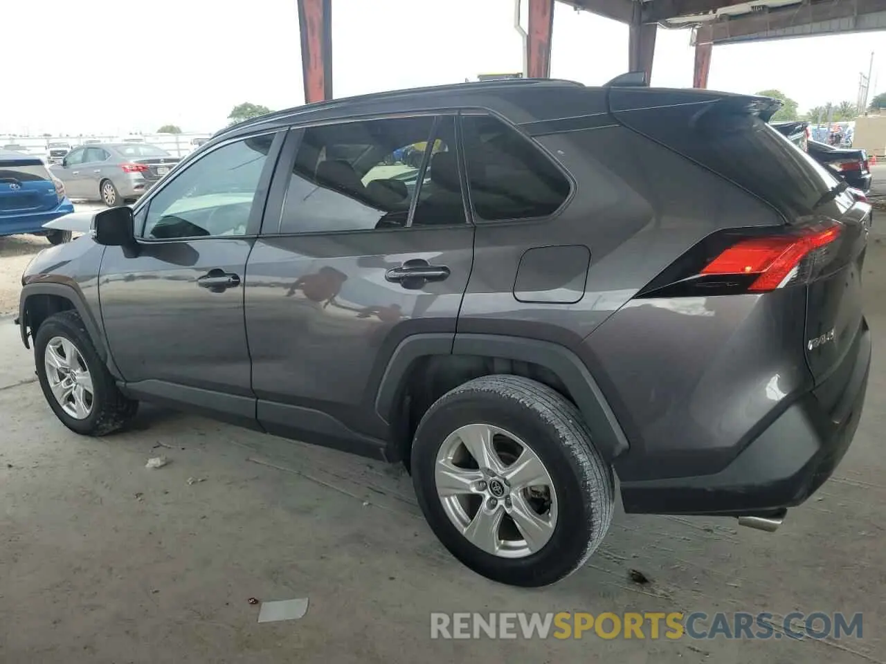 2 Photograph of a damaged car 2T3W1RFV2MW174801 TOYOTA RAV4 2021