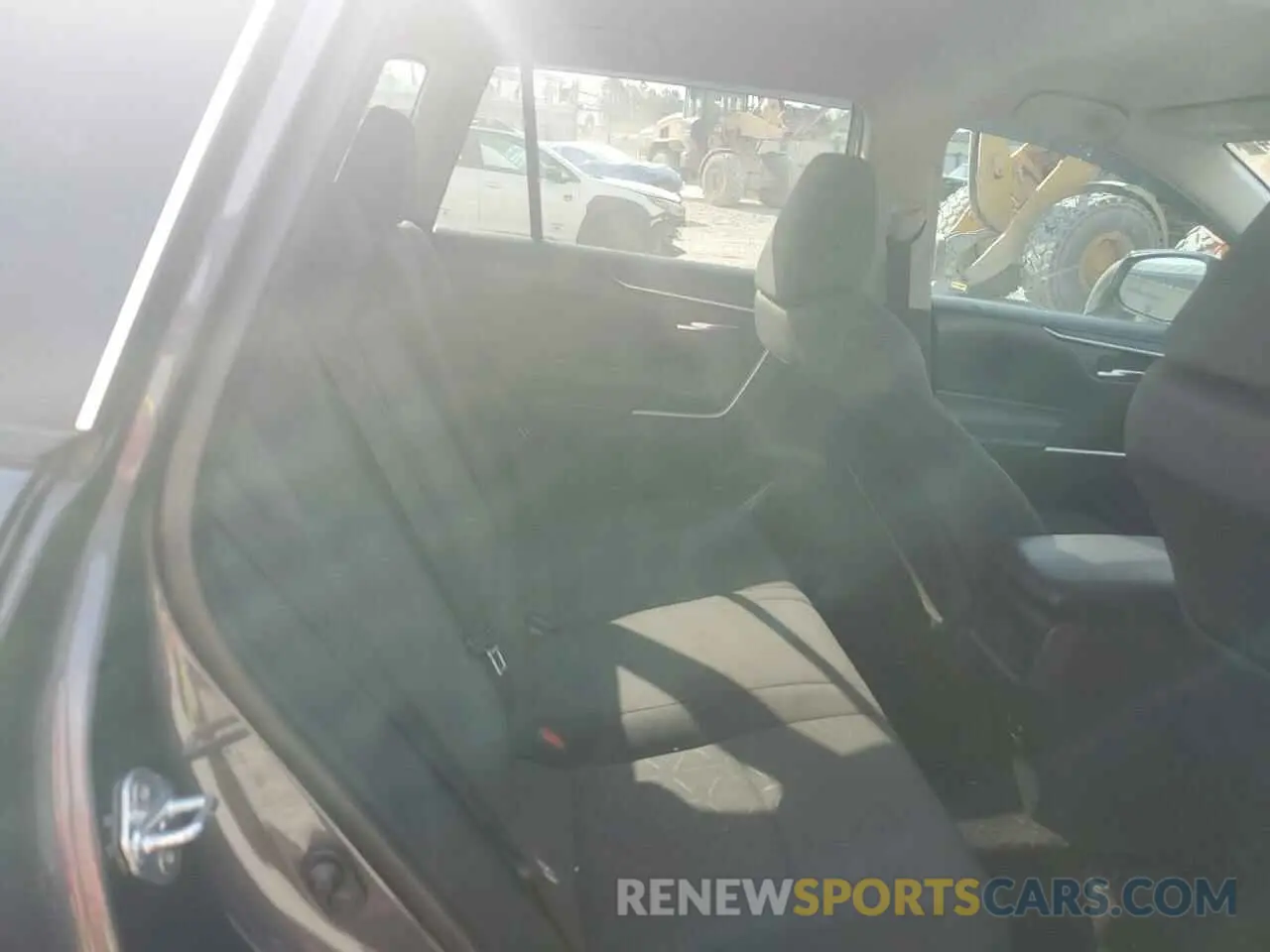 11 Фотография поврежденного автомобиля 2T3W1RFV2MW175916 TOYOTA RAV4 2021