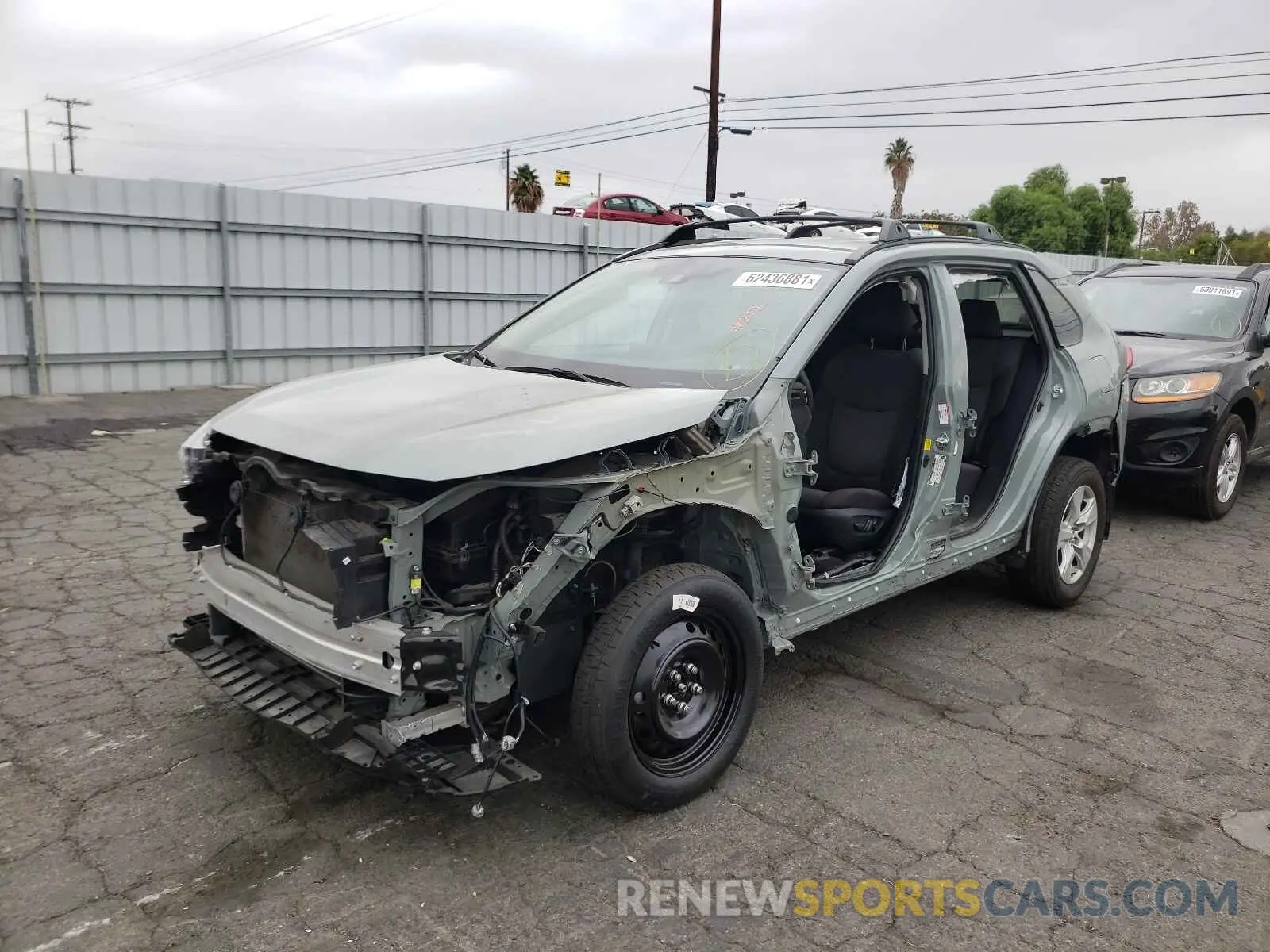 2 Photograph of a damaged car 2T3W1RFV3MC087720 TOYOTA RAV4 2021