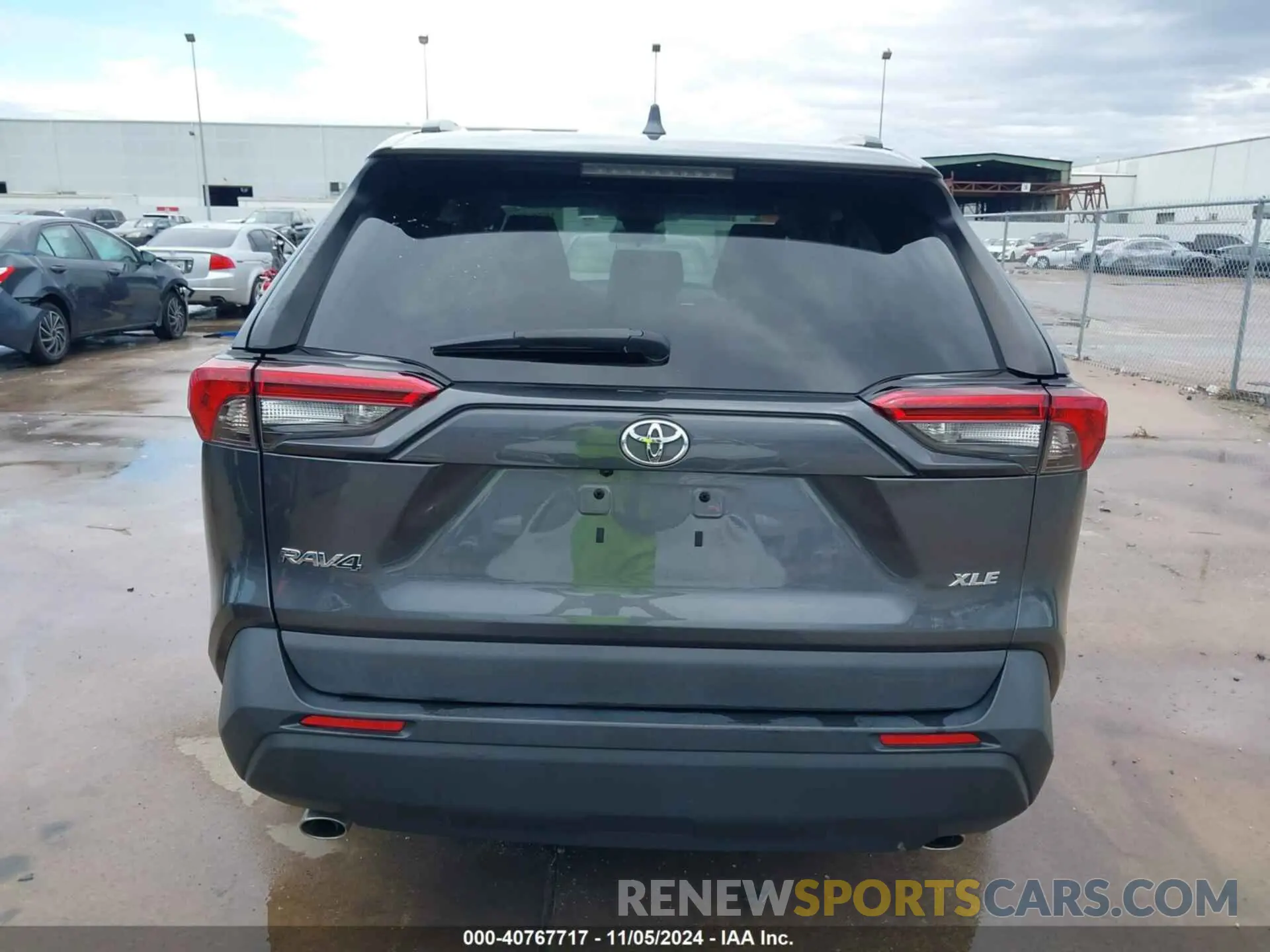 16 Photograph of a damaged car 2T3W1RFV3MC093758 TOYOTA RAV4 2021