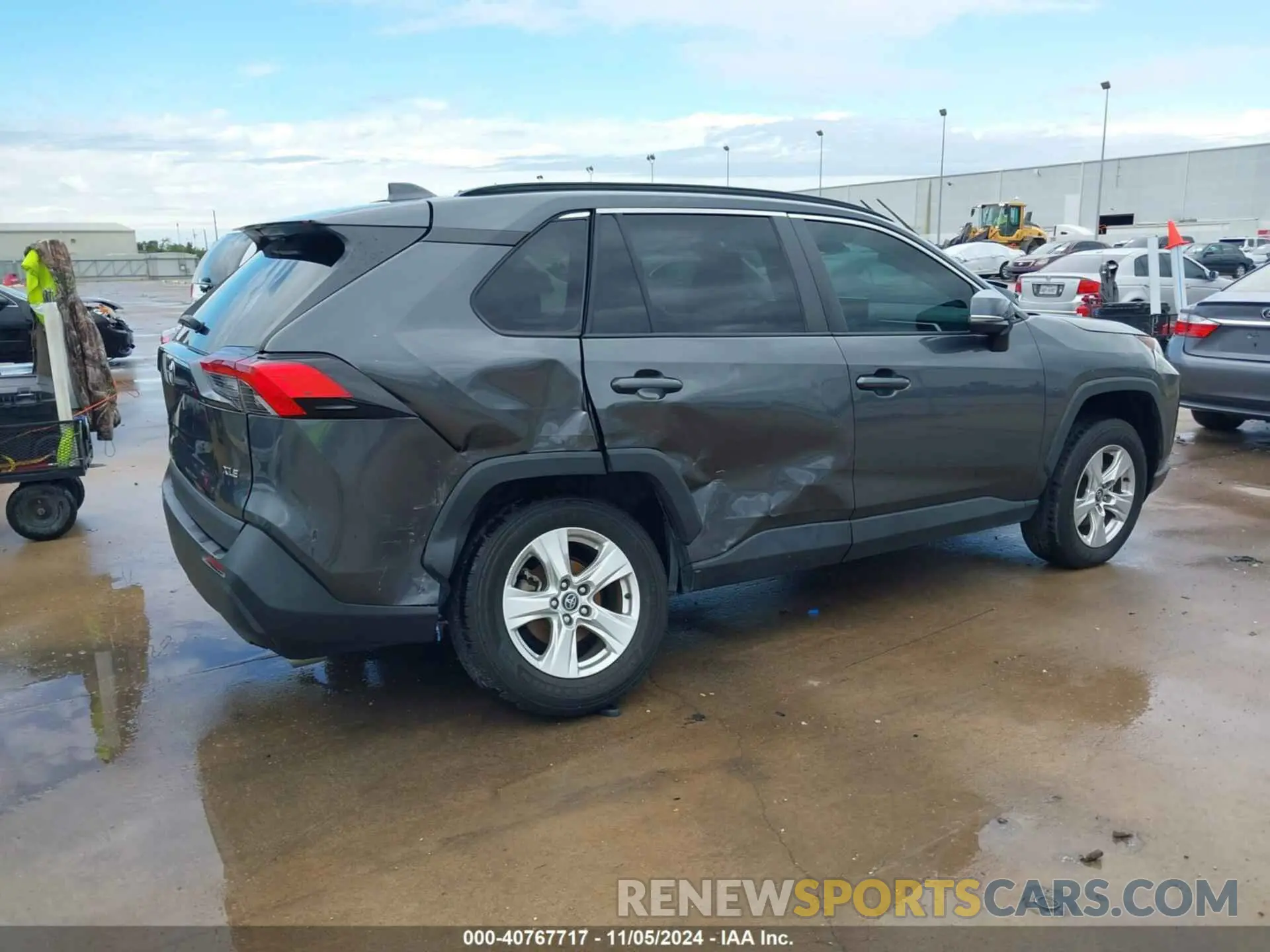 4 Photograph of a damaged car 2T3W1RFV3MC093758 TOYOTA RAV4 2021