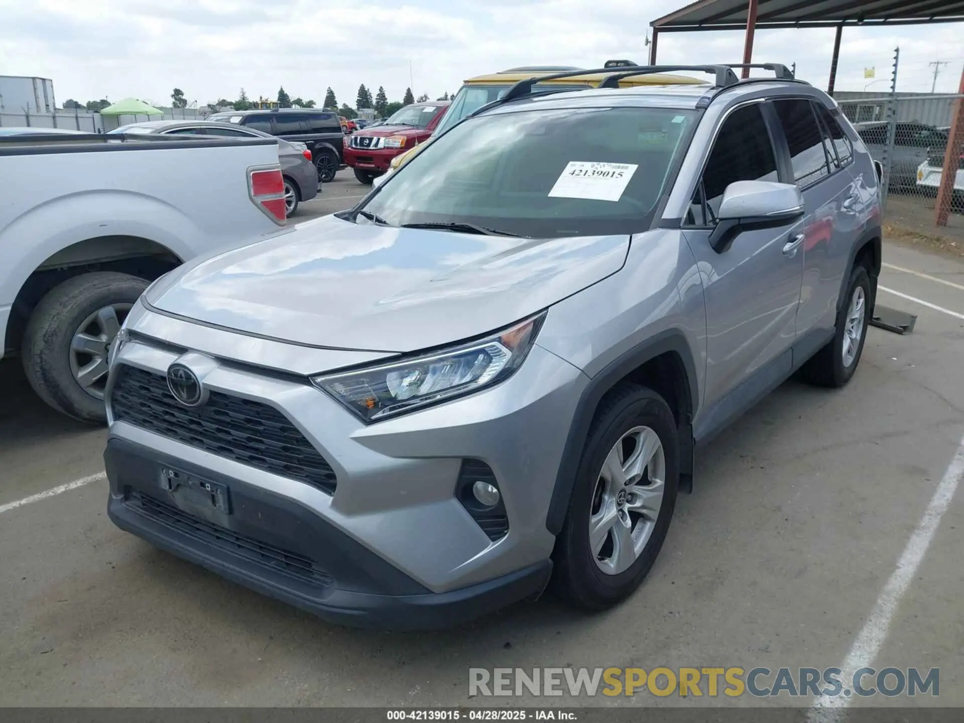 2 Photograph of a damaged car 2T3W1RFV3MC142277 TOYOTA RAV4 2021