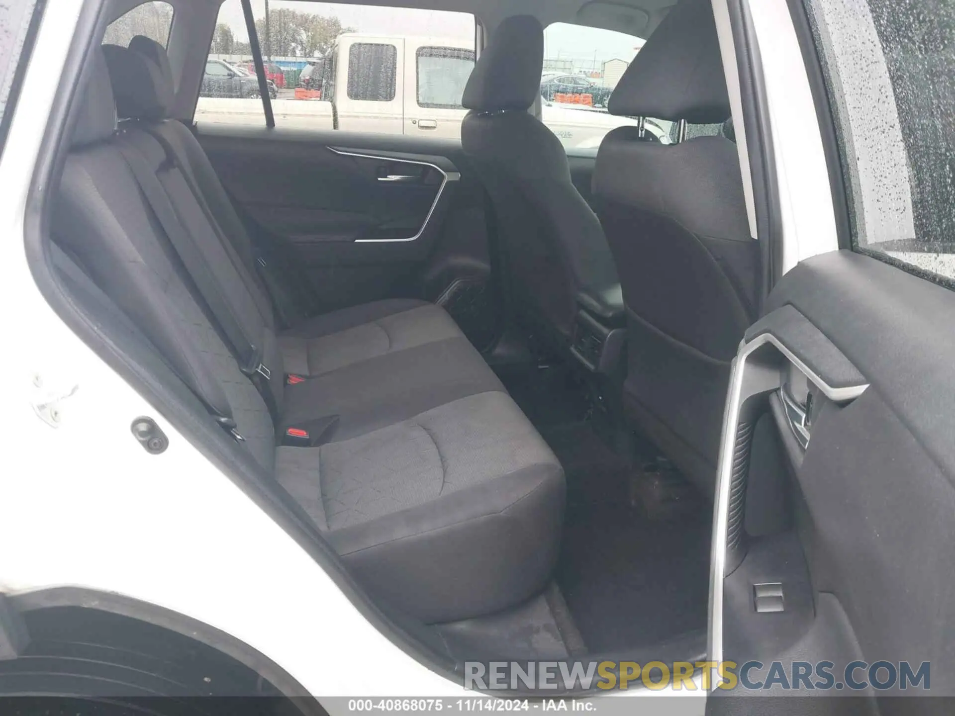 8 Photograph of a damaged car 2T3W1RFV3MC152016 TOYOTA RAV4 2021