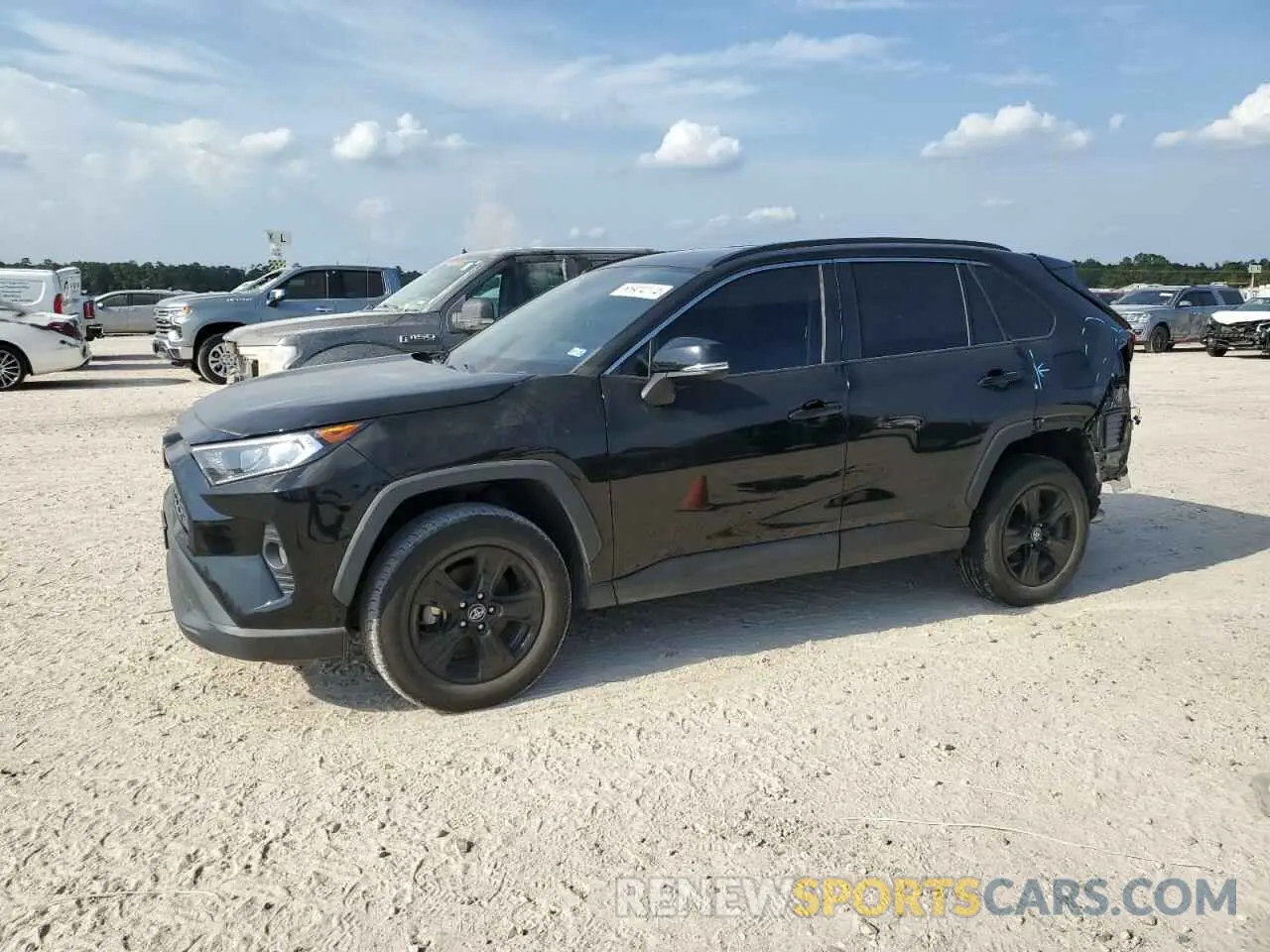 1 Фотография поврежденного автомобиля 2T3W1RFV3MW105213 TOYOTA RAV4 2021