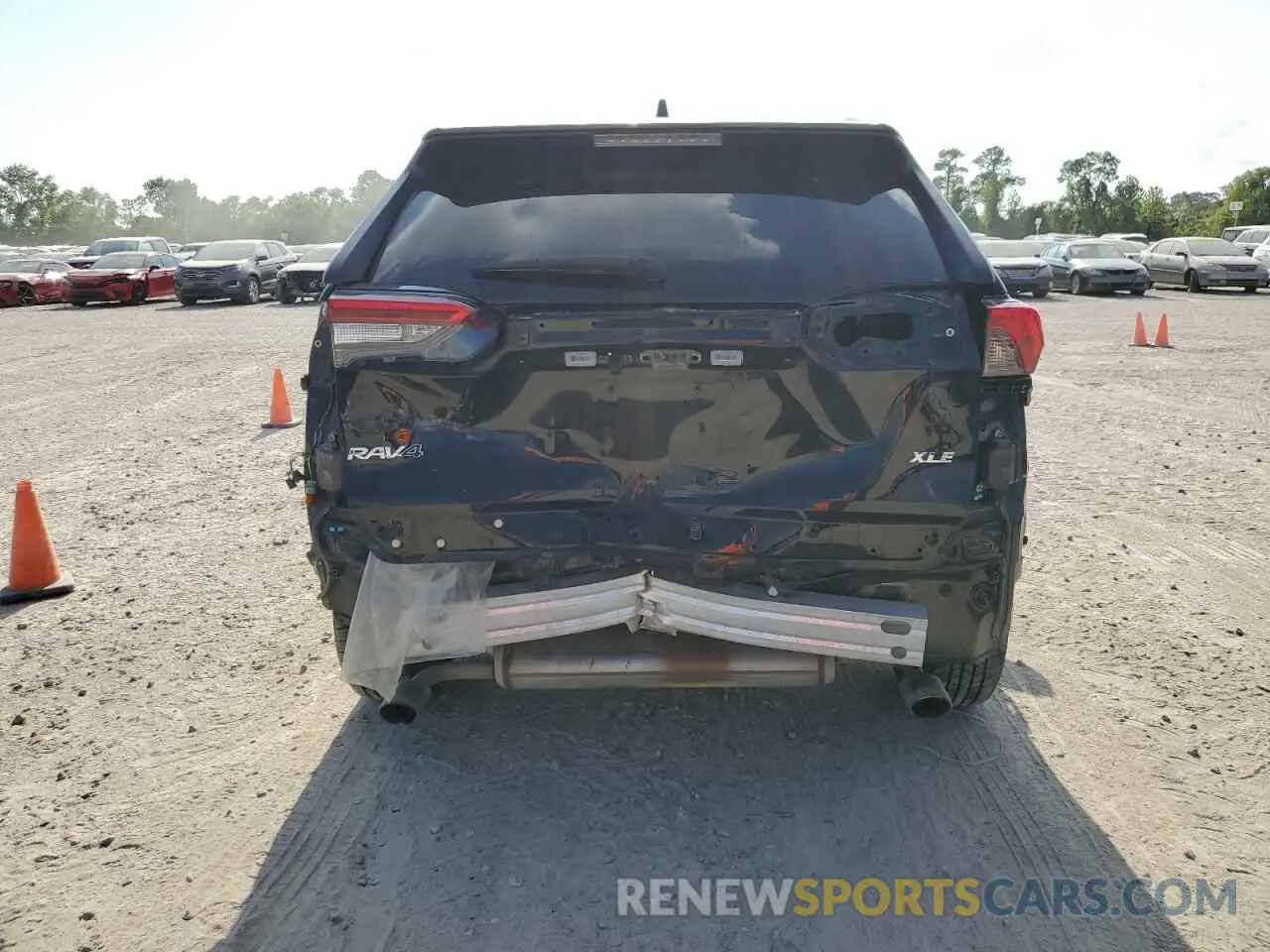 6 Фотография поврежденного автомобиля 2T3W1RFV3MW105213 TOYOTA RAV4 2021