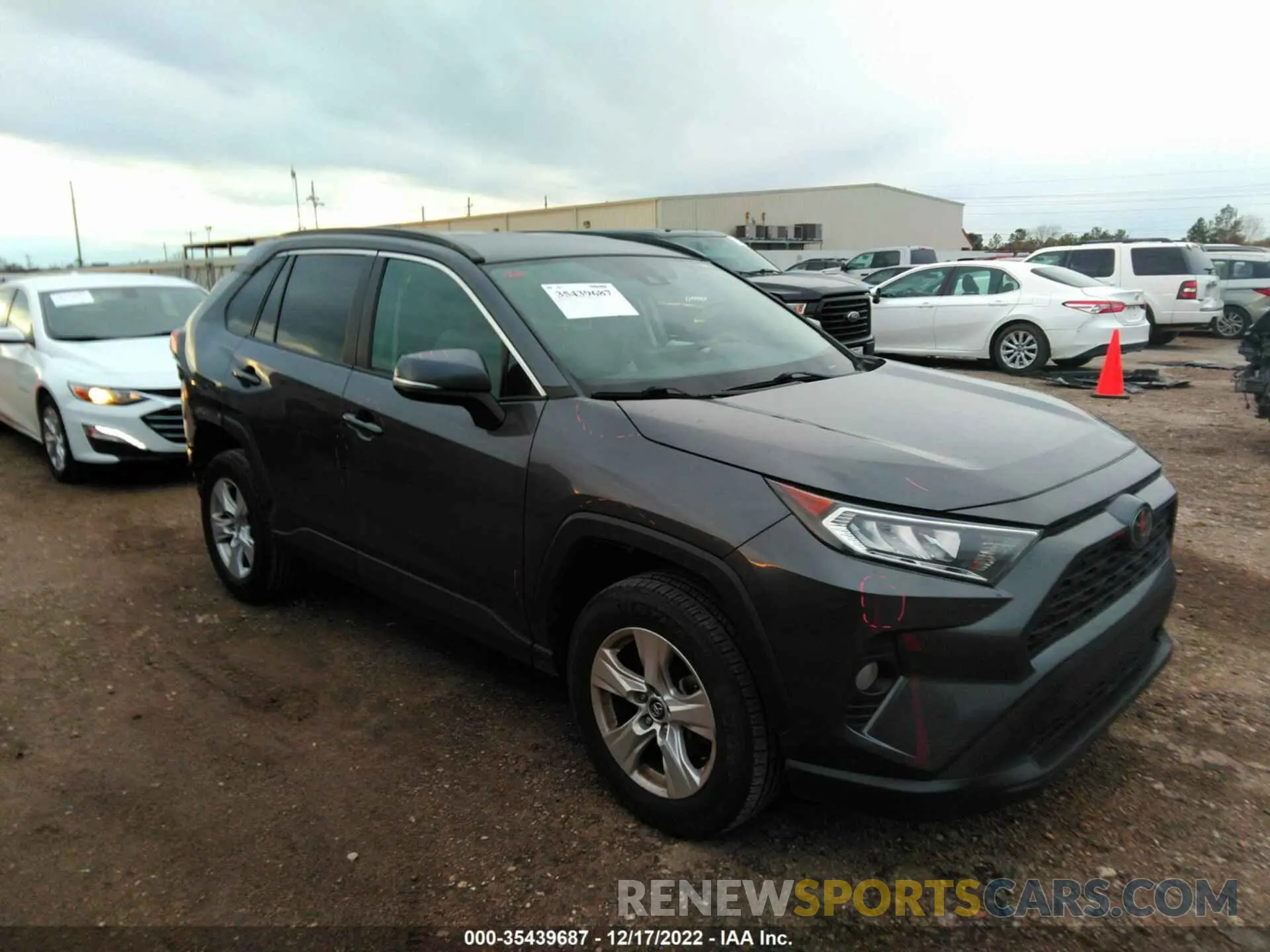 1 Фотография поврежденного автомобиля 2T3W1RFV3MW112954 TOYOTA RAV4 2021