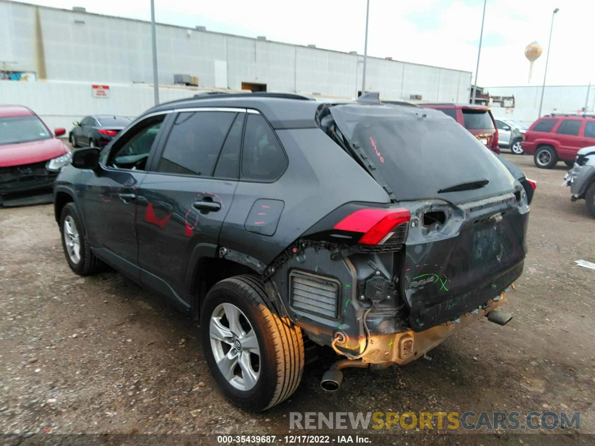 3 Фотография поврежденного автомобиля 2T3W1RFV3MW112954 TOYOTA RAV4 2021