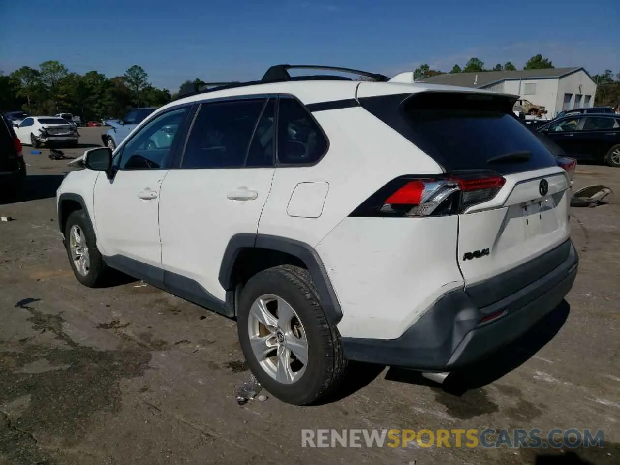 2 Фотография поврежденного автомобиля 2T3W1RFV3MW117460 TOYOTA RAV4 2021