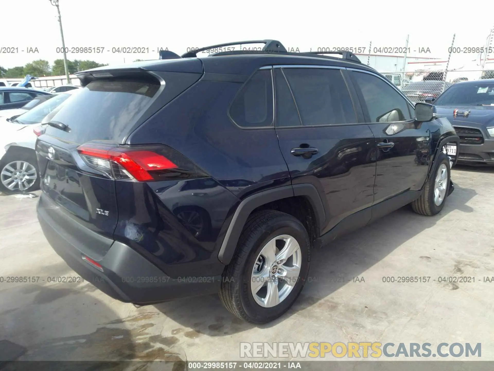 4 Photograph of a damaged car 2T3W1RFV3MW134890 TOYOTA RAV4 2021