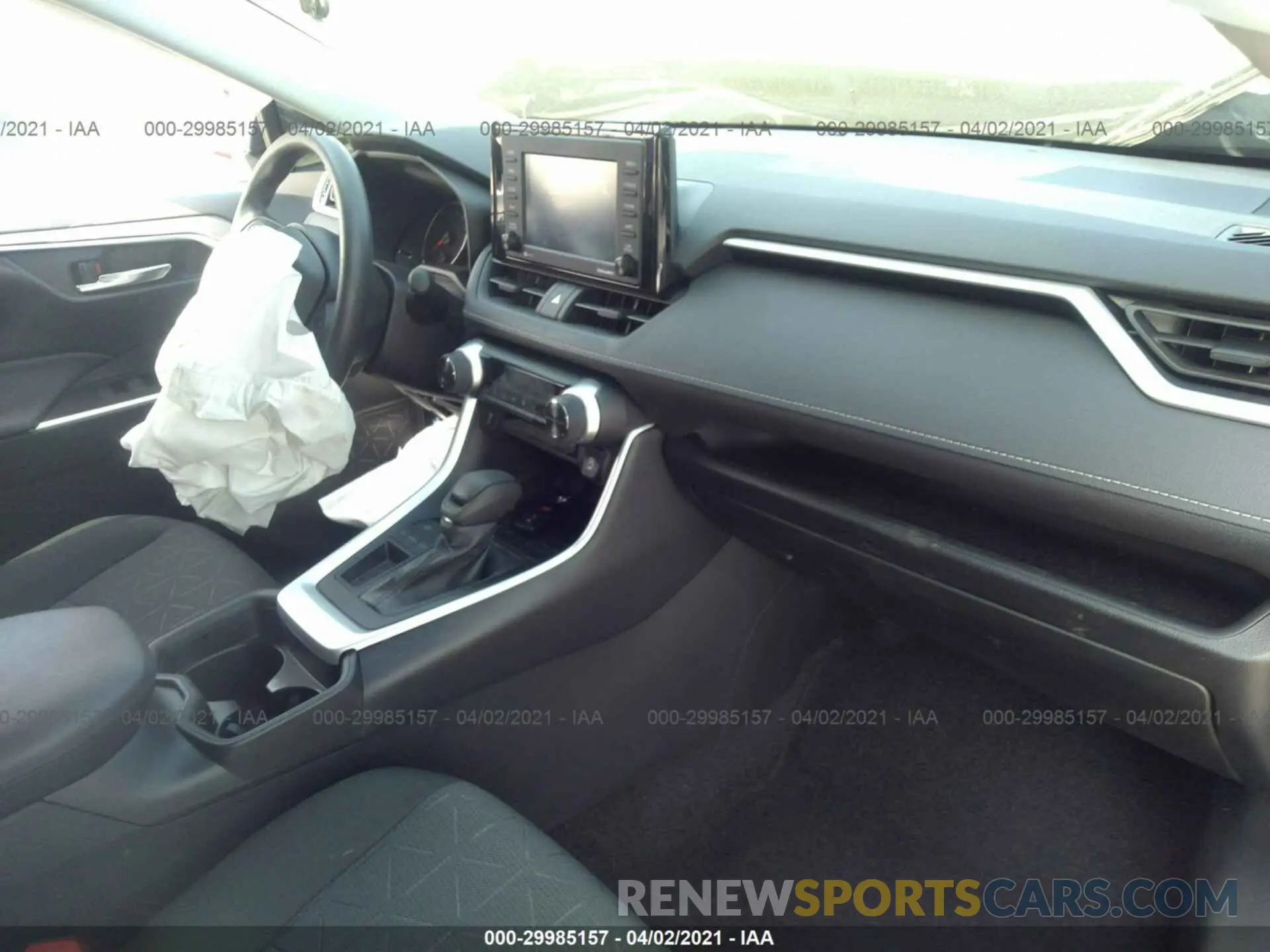 5 Photograph of a damaged car 2T3W1RFV3MW134890 TOYOTA RAV4 2021