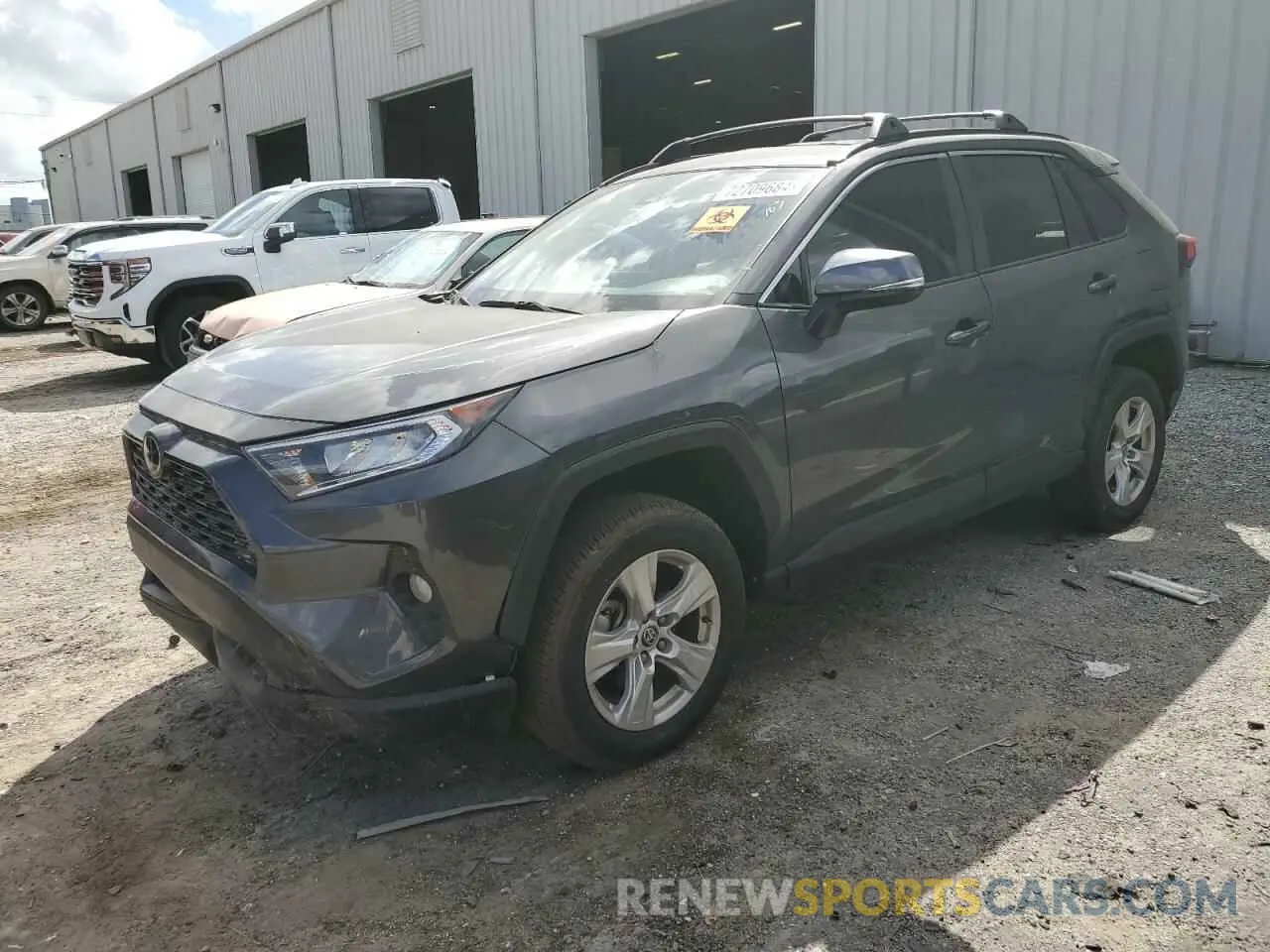 1 Photograph of a damaged car 2T3W1RFV3MW142763 TOYOTA RAV4 2021