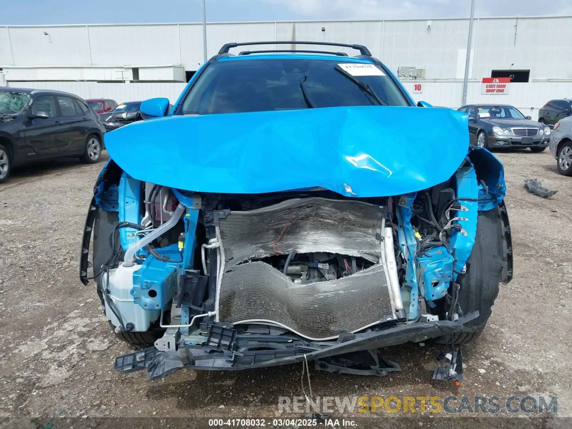 13 Photograph of a damaged car 2T3W1RFV3MW164777 TOYOTA RAV4 2021