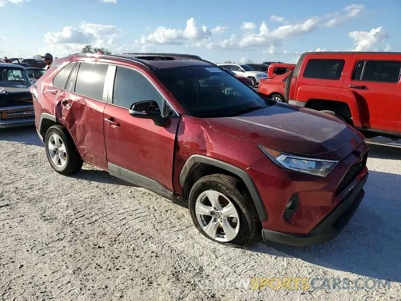 4 Photograph of a damaged car 2T3W1RFV3MW175651 TOYOTA RAV4 2021