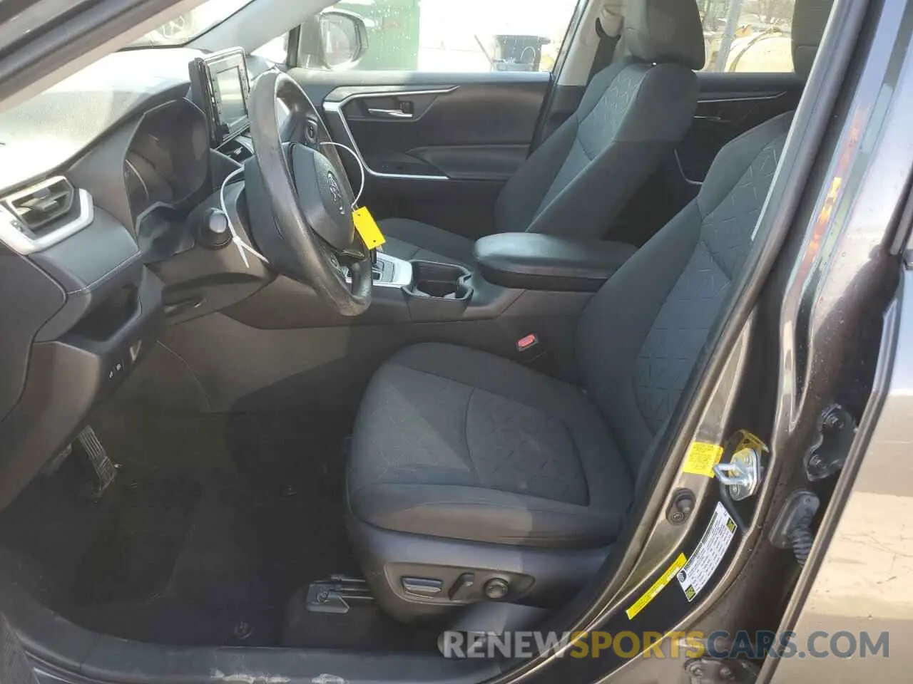 7 Фотография поврежденного автомобиля 2T3W1RFV4MC097253 TOYOTA RAV4 2021