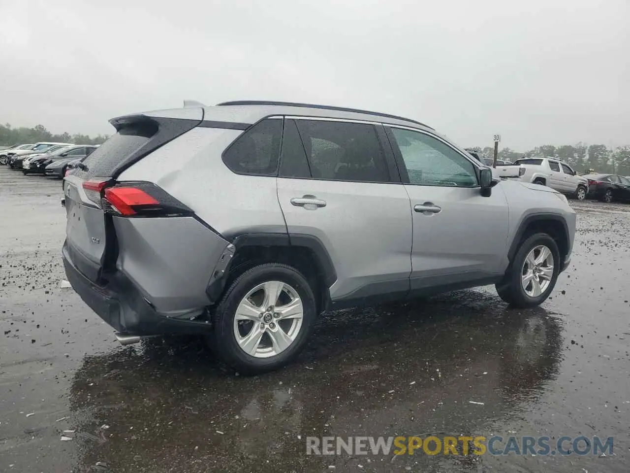 3 Photograph of a damaged car 2T3W1RFV4MC098046 TOYOTA RAV4 2021