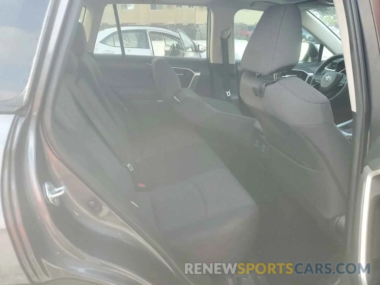 11 Фотография поврежденного автомобиля 2T3W1RFV4MC117419 TOYOTA RAV4 2021