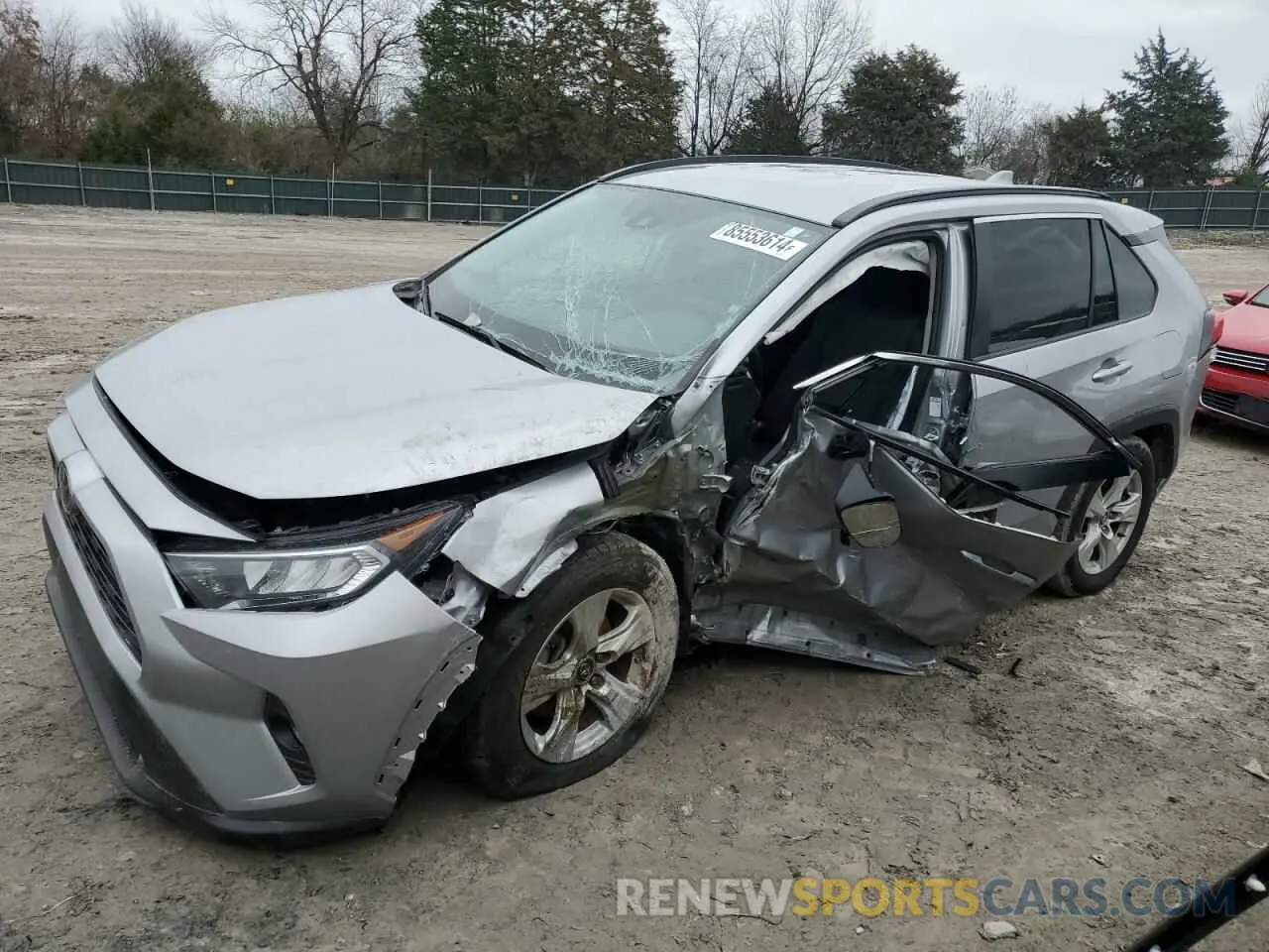 1 Photograph of a damaged car 2T3W1RFV4MW104202 TOYOTA RAV4 2021