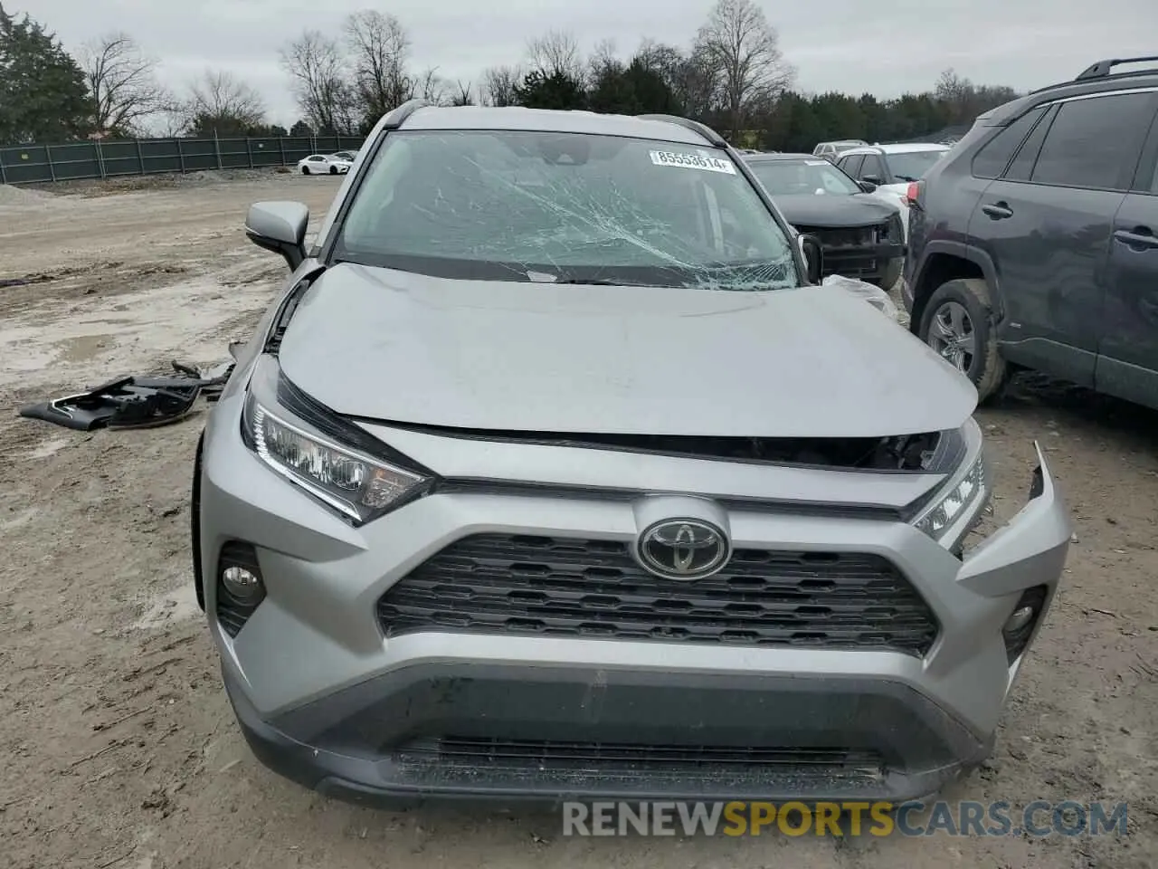 5 Photograph of a damaged car 2T3W1RFV4MW104202 TOYOTA RAV4 2021