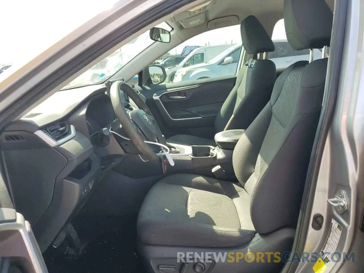 7 Фотография поврежденного автомобиля 2T3W1RFV4MW107813 TOYOTA RAV4 2021