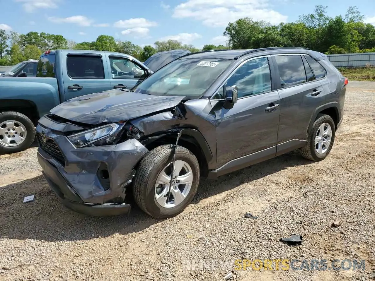 1 Photograph of a damaged car 2T3W1RFV4MW110985 TOYOTA RAV4 2021