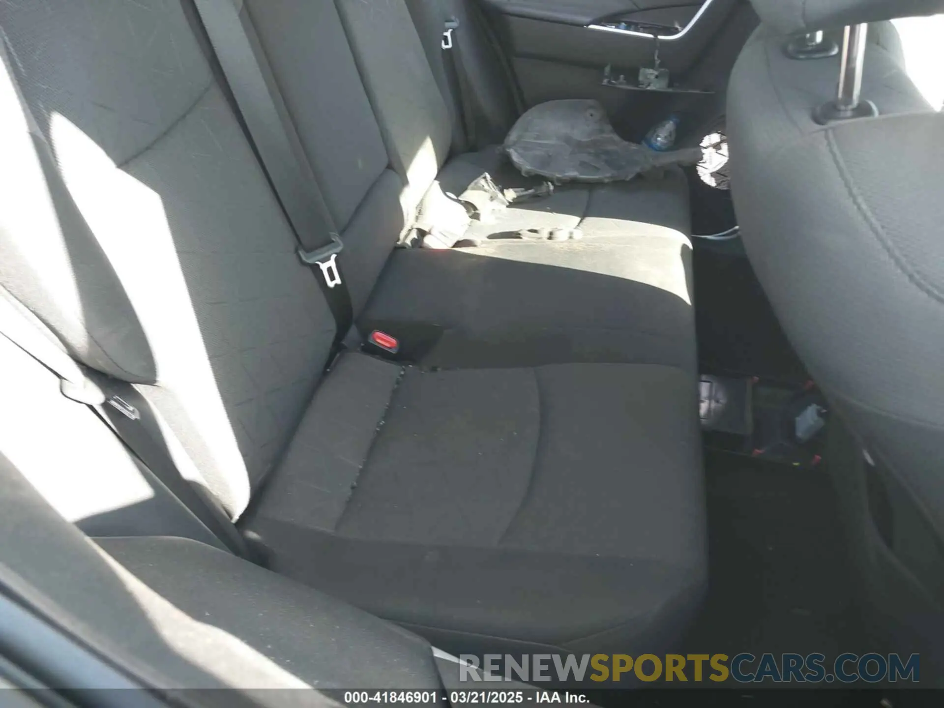 8 Фотография поврежденного автомобиля 2T3W1RFV4MW136969 TOYOTA RAV4 2021