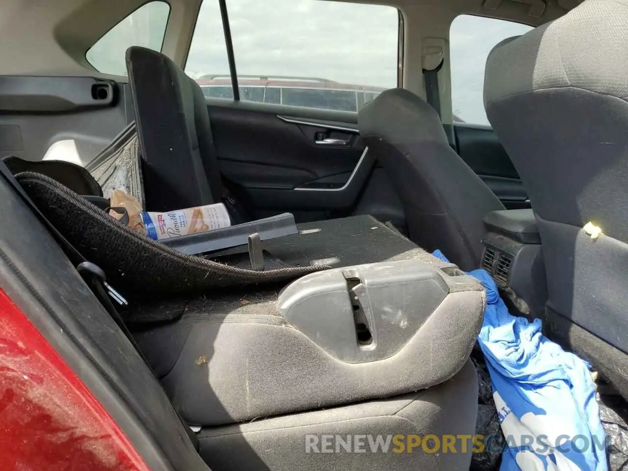 11 Фотография поврежденного автомобиля 2T3W1RFV4MW146109 TOYOTA RAV4 2021