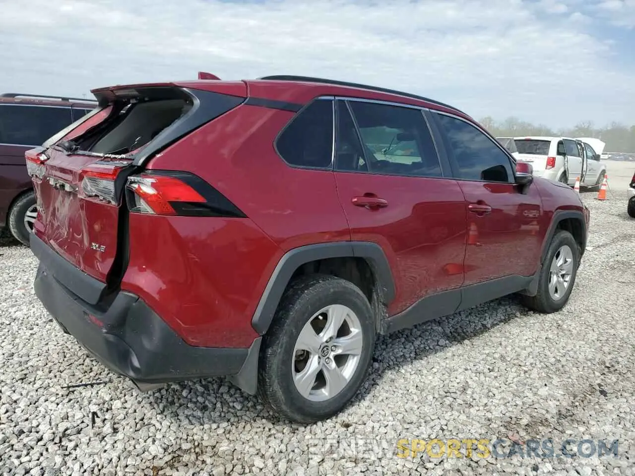 3 Фотография поврежденного автомобиля 2T3W1RFV4MW146109 TOYOTA RAV4 2021