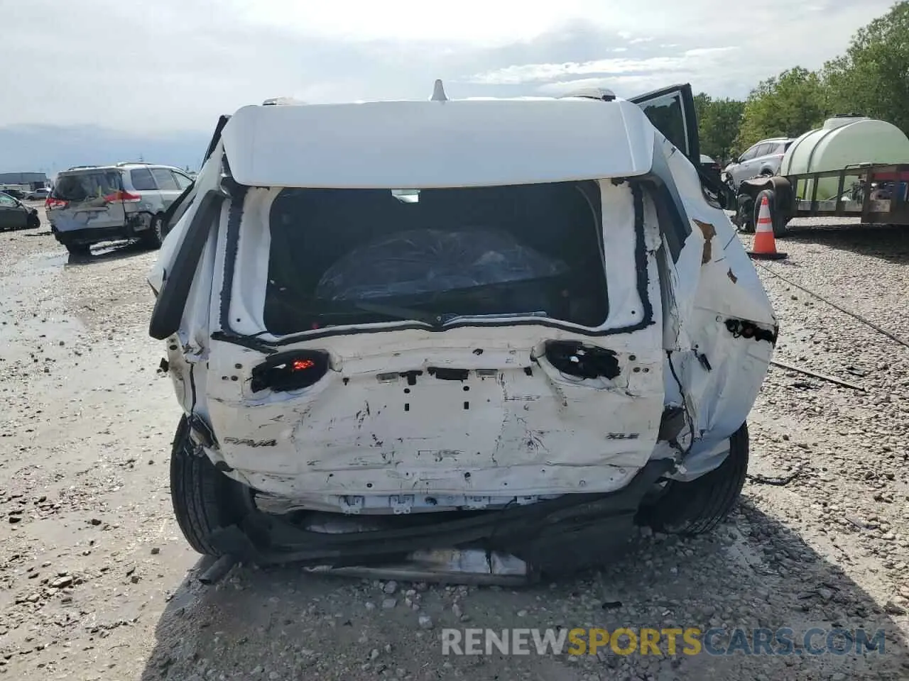 6 Фотография поврежденного автомобиля 2T3W1RFV5MC097259 TOYOTA RAV4 2021