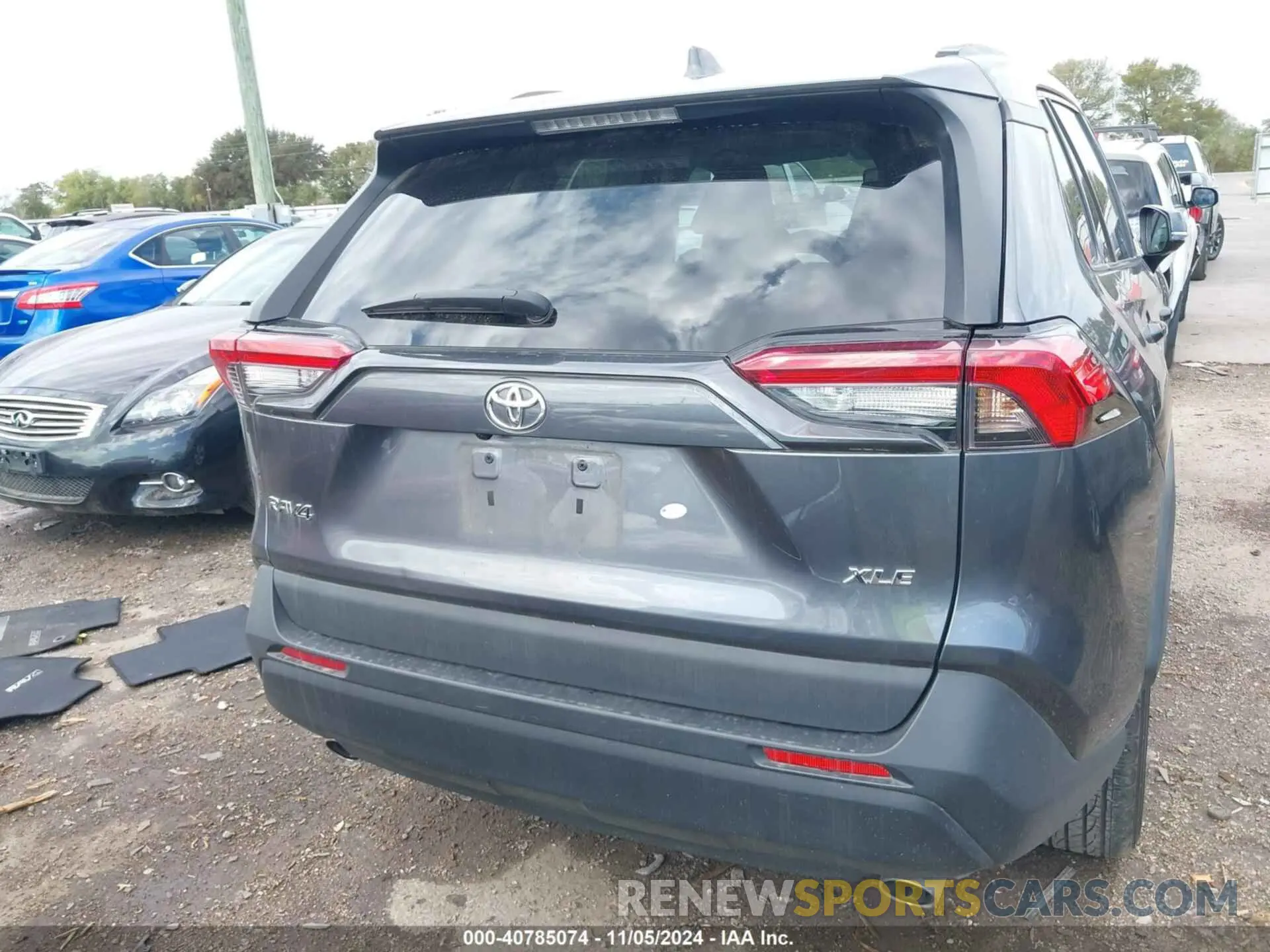 16 Photograph of a damaged car 2T3W1RFV5MC128199 TOYOTA RAV4 2021