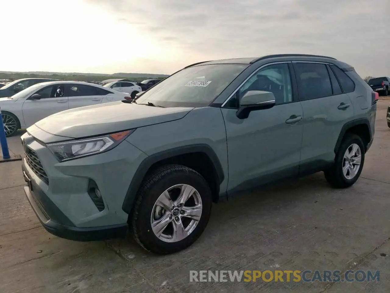 1 Фотография поврежденного автомобиля 2T3W1RFV5MW106623 TOYOTA RAV4 2021