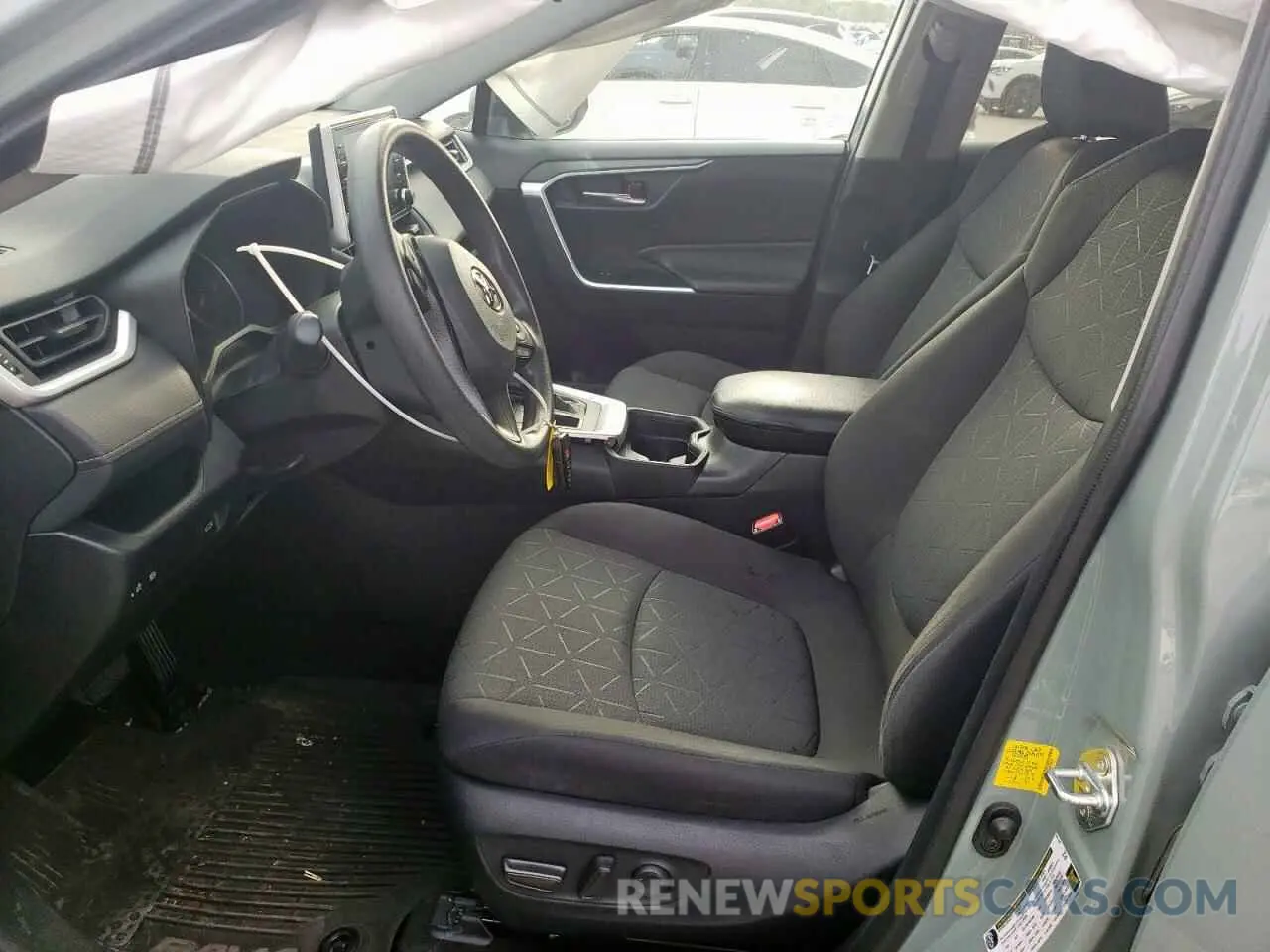 7 Фотография поврежденного автомобиля 2T3W1RFV5MW106623 TOYOTA RAV4 2021