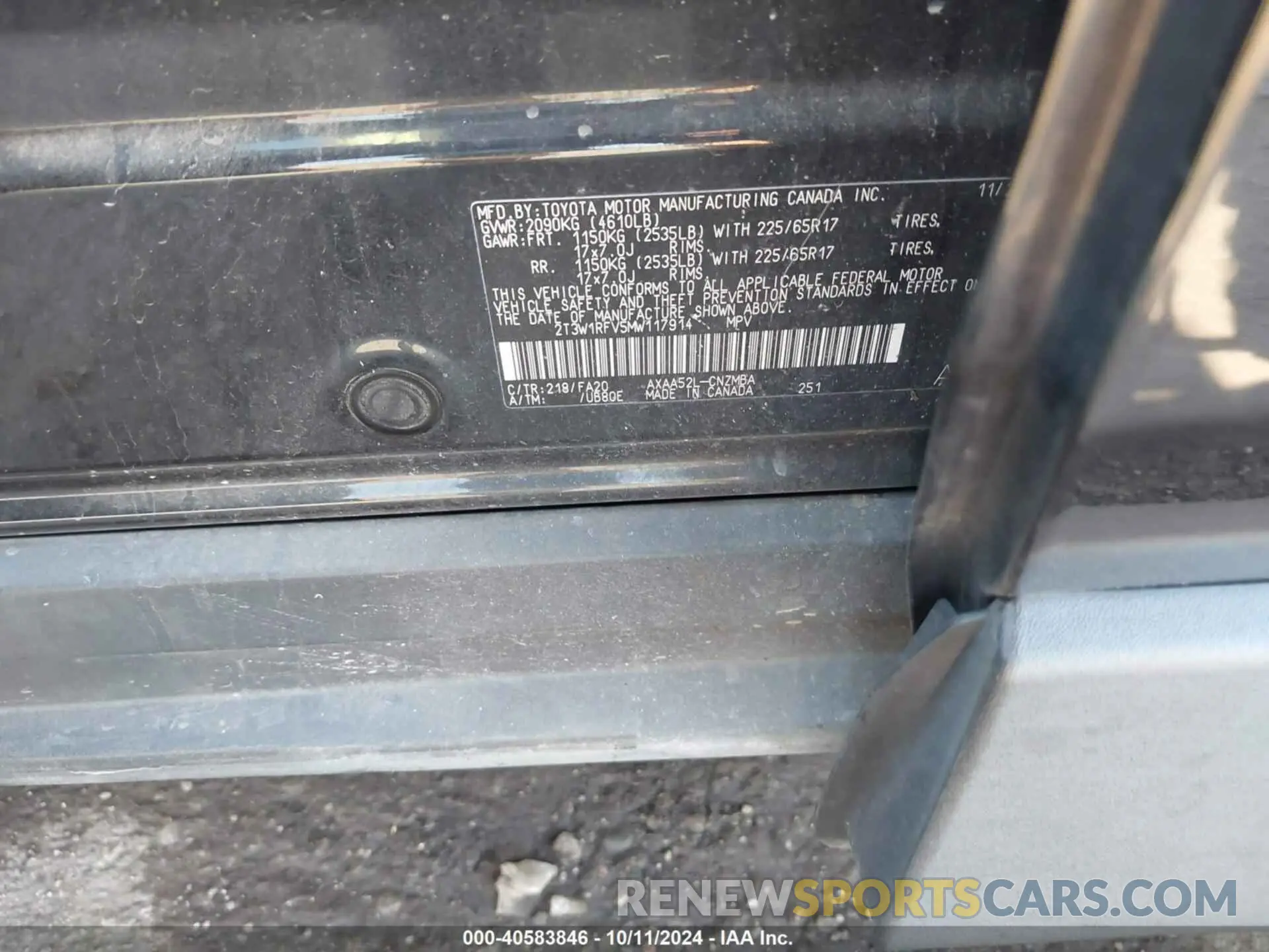 9 Photograph of a damaged car 2T3W1RFV5MW117914 TOYOTA RAV4 2021