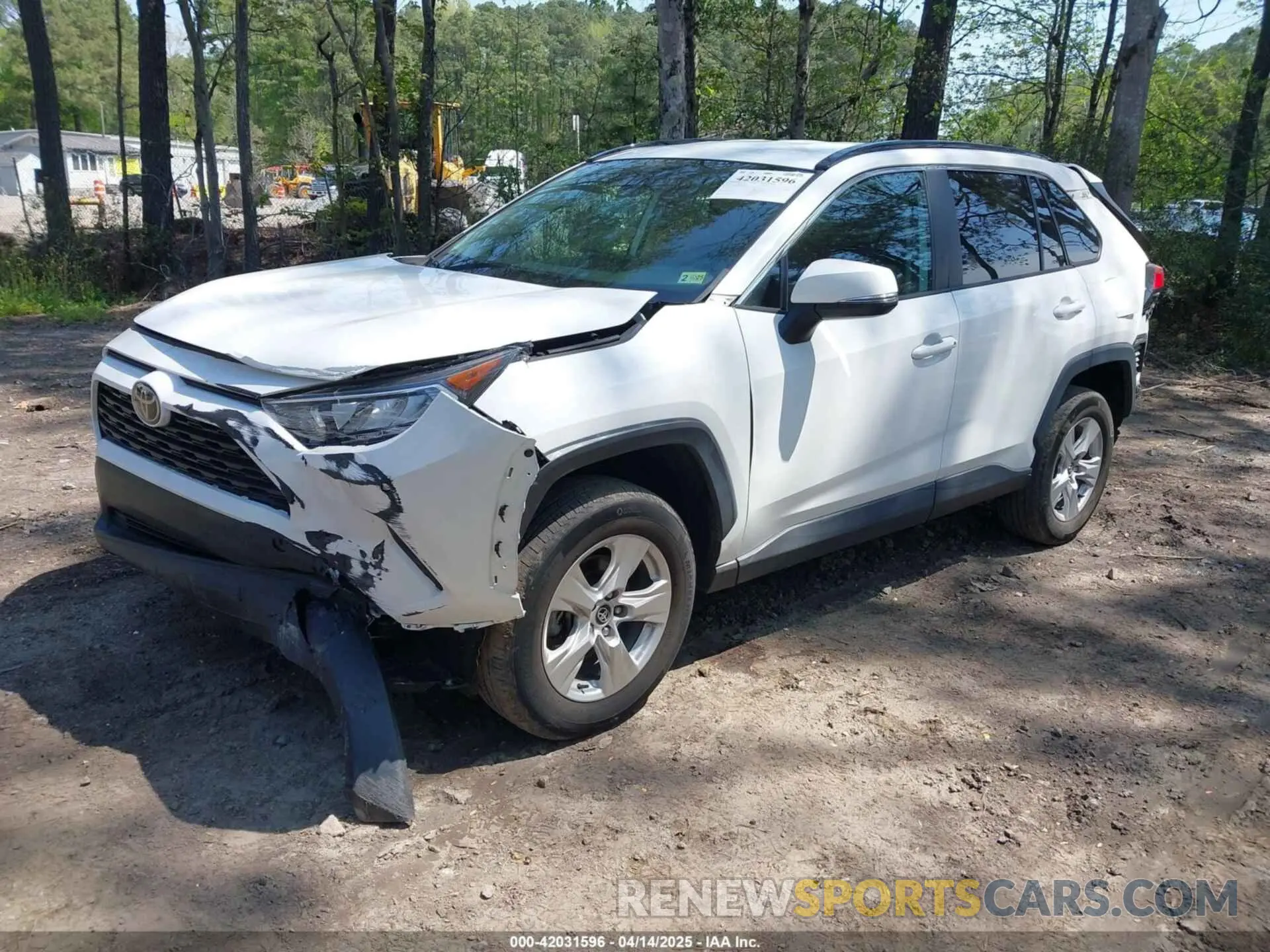 2 Photograph of a damaged car 2T3W1RFV5MW118836 TOYOTA RAV4 2021