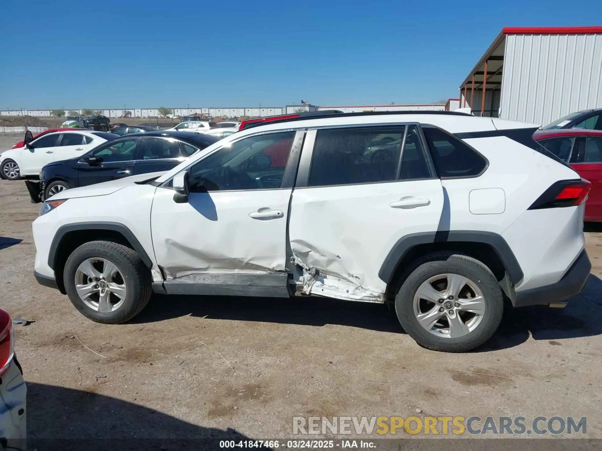 6 Photograph of a damaged car 2T3W1RFV5MW134986 TOYOTA RAV4 2021