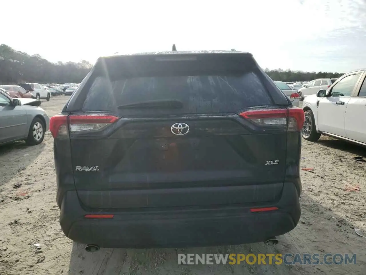 6 Фотография поврежденного автомобиля 2T3W1RFV5MW156048 TOYOTA RAV4 2021